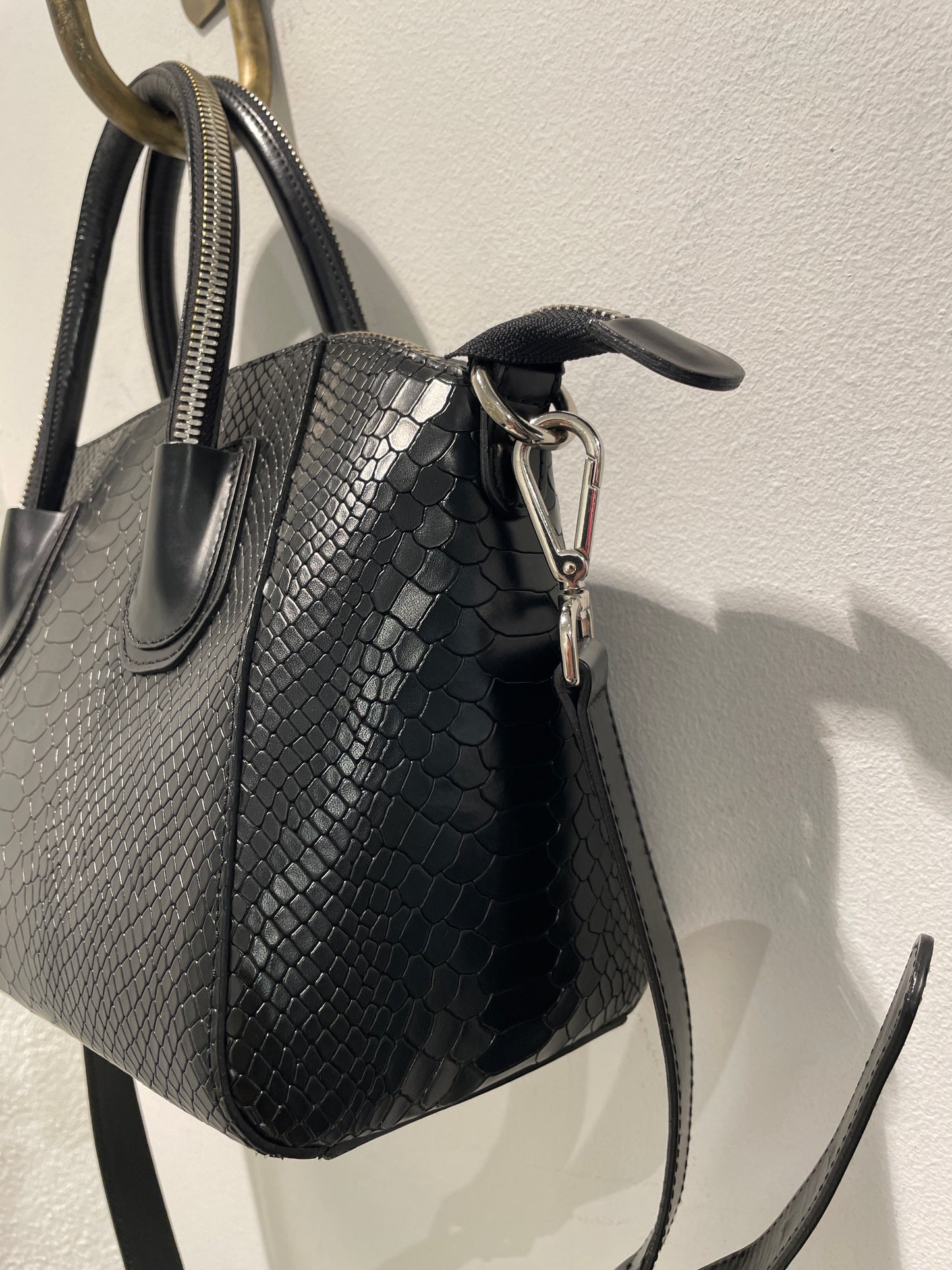 Leowulff - Boa Black Silver bag