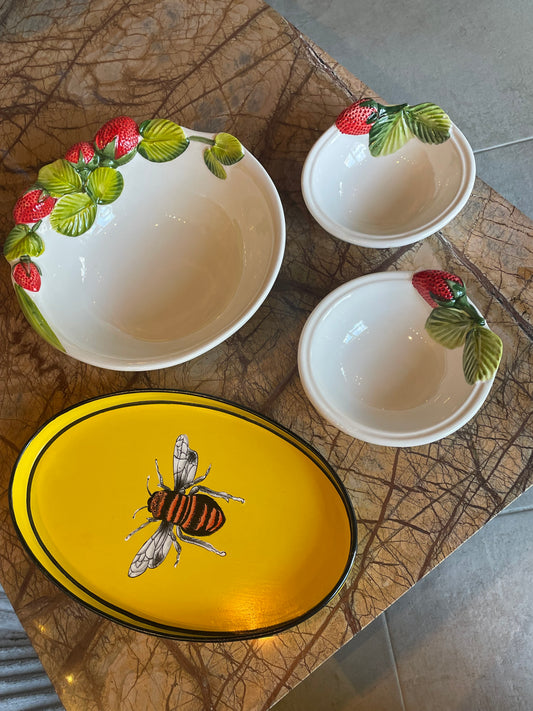 Stor skål med jordbær - Italiensk porcelæn