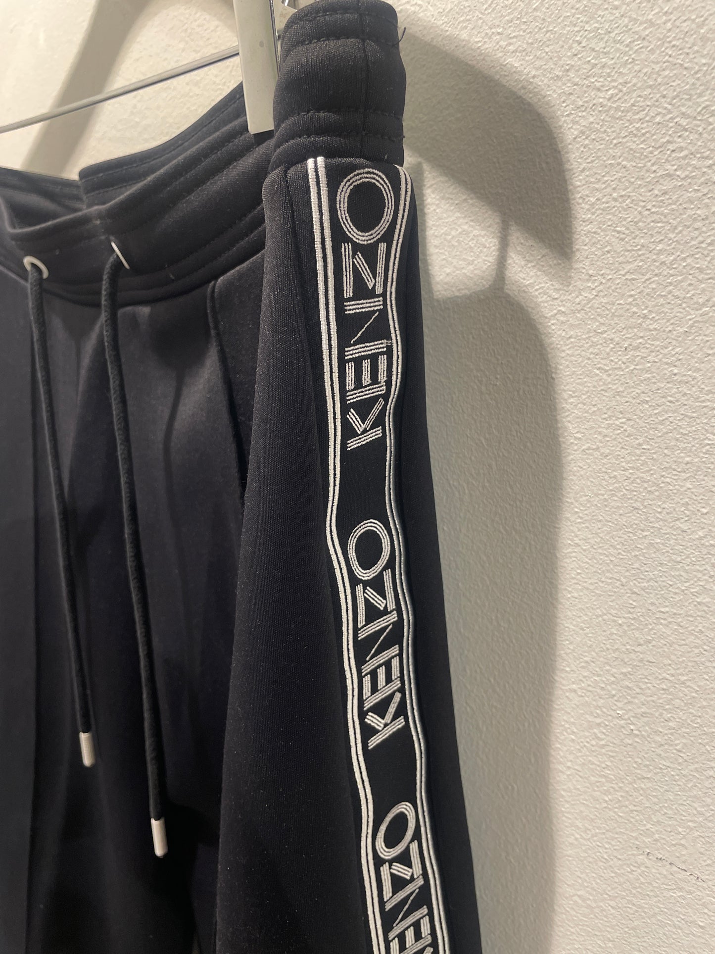 Kenzo – Paris Logo Side-Stripe Trackpants (Black/White) - S/M