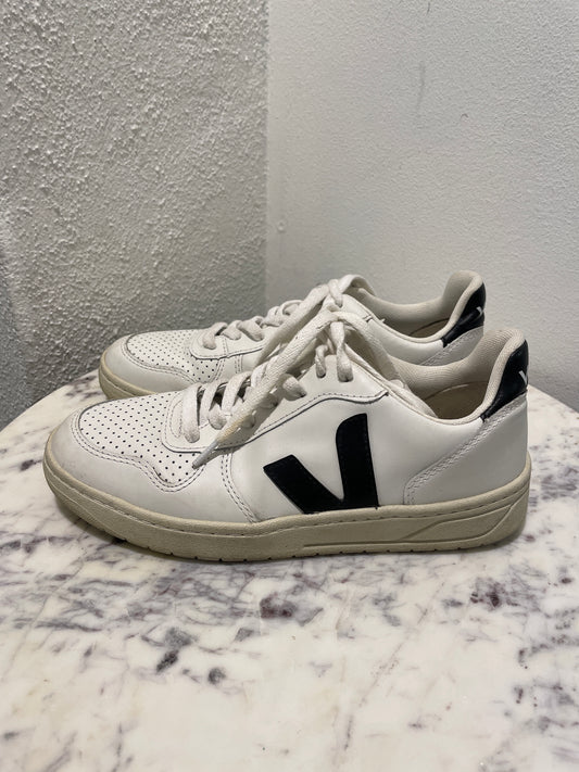 Veja V-10 White Black Leather Sneakers - 37