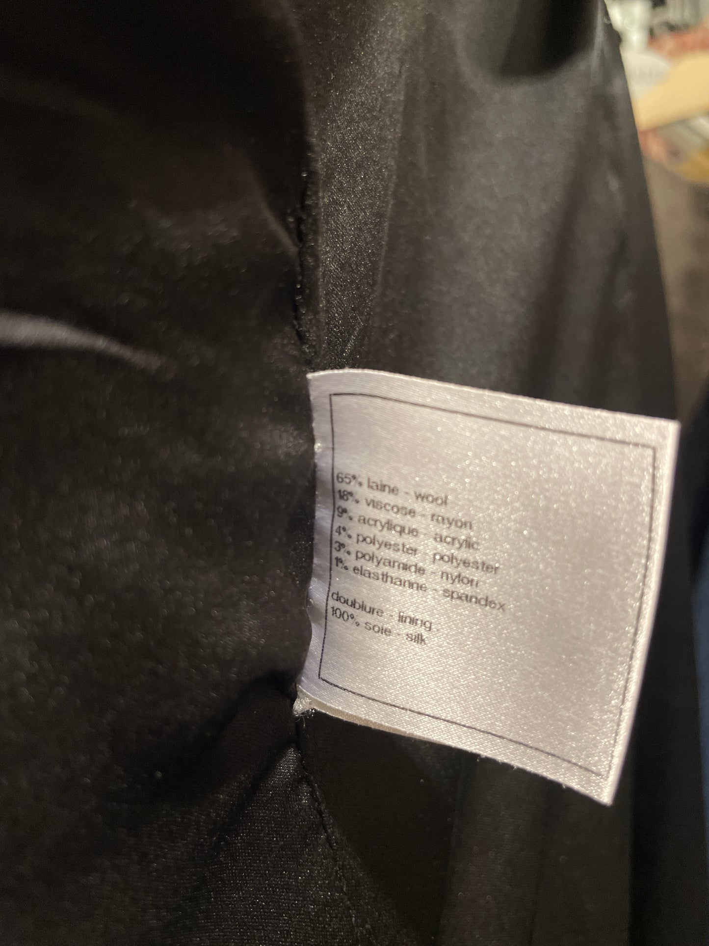 Chanel –  Boucle dress / jacket - black & gold - EU 44