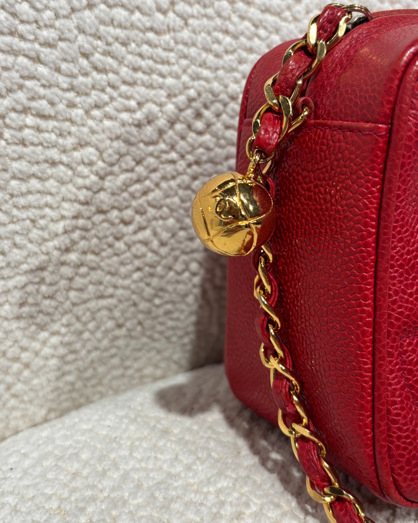 Chanel Vintage Bag & Wallet - Red Caviar leather & Gold Tassel
