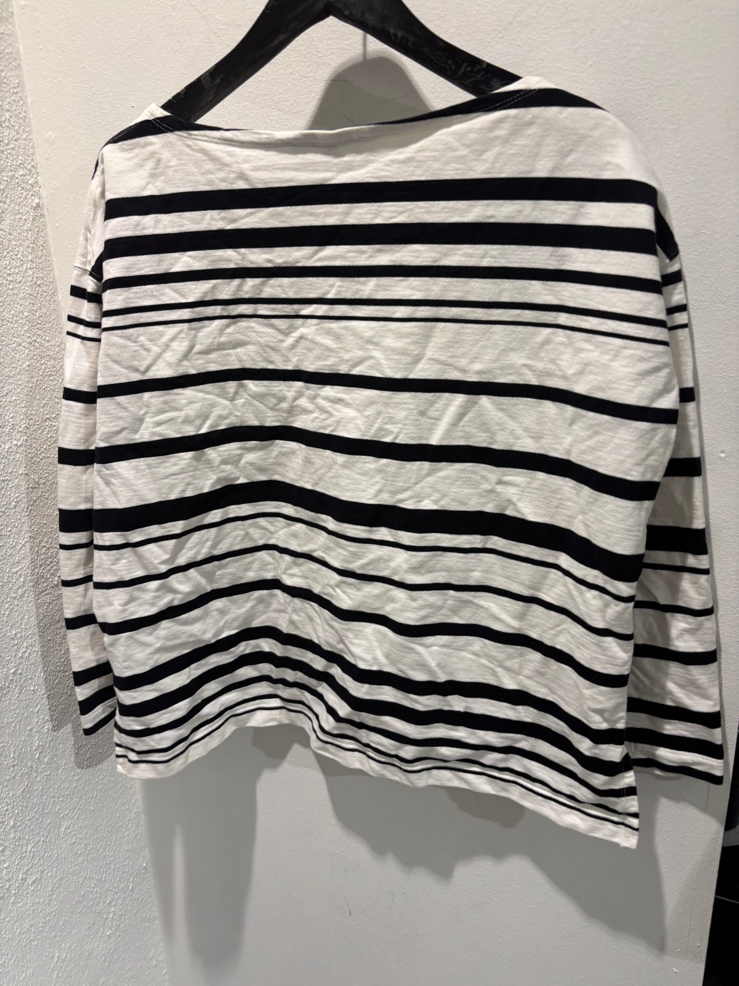 BCBGMAXAZRIA - top - ecru w. blue stripes - XS/S - Medinas Wardrobe