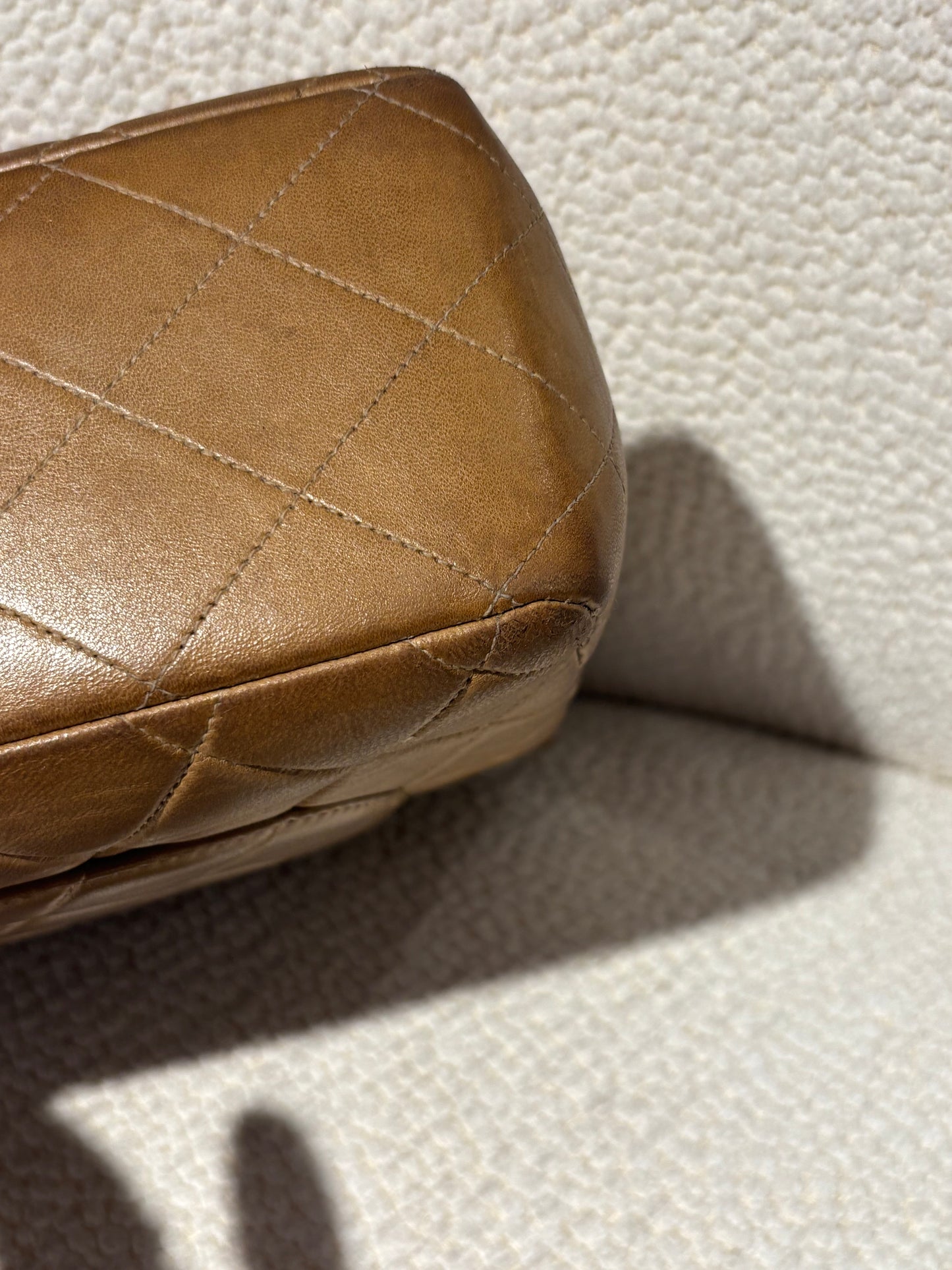 Chanel Vintage XL Classic Flap Bag – Camel Lambskin & 24K Gold Hardware