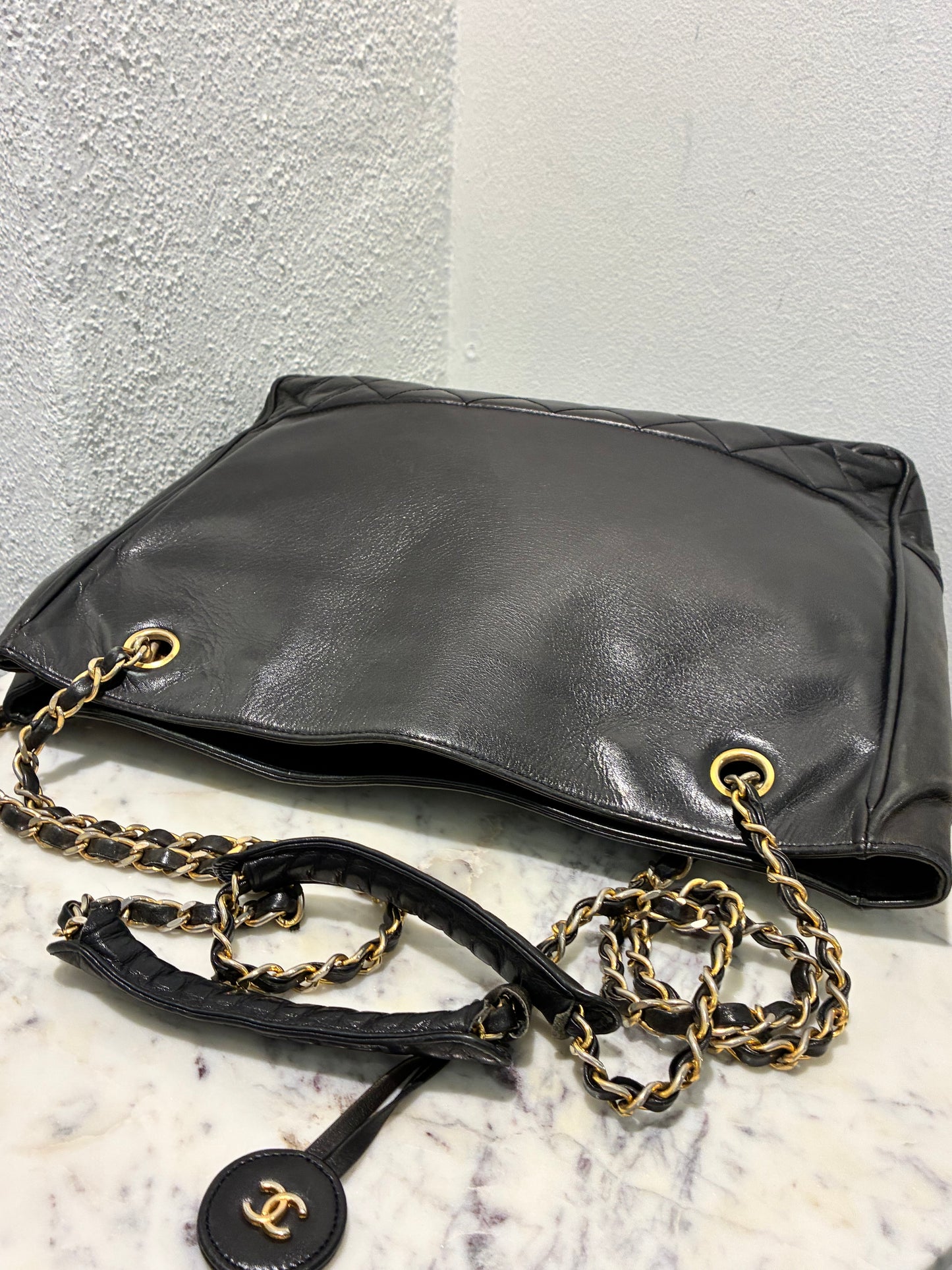Chanel Vintage Tote - CC Detail - Black Lambskin & 24K Gold Hardware