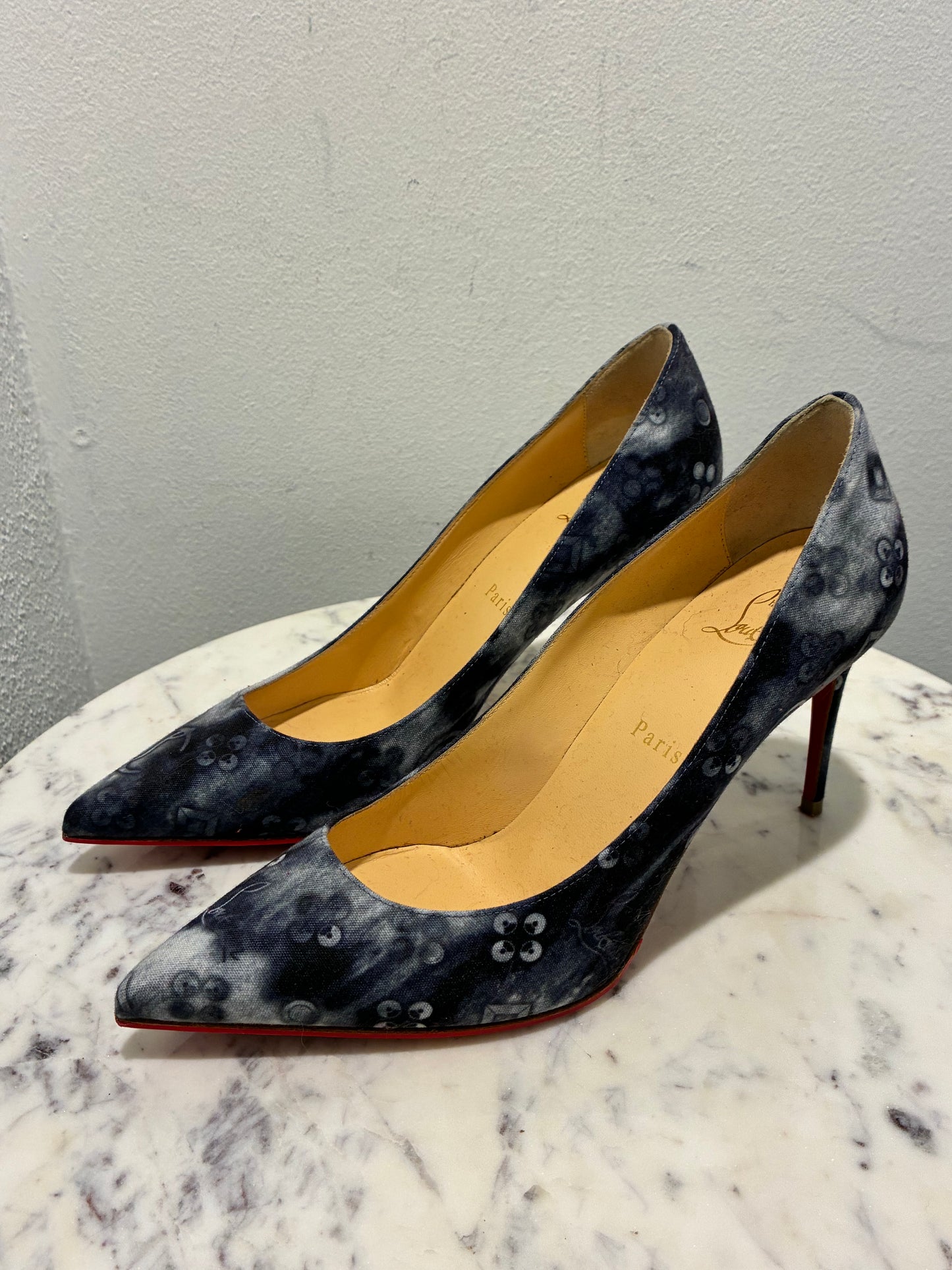 Christian Louboutin - Iriza 100 Printed Denim Pumps - Size 38,5