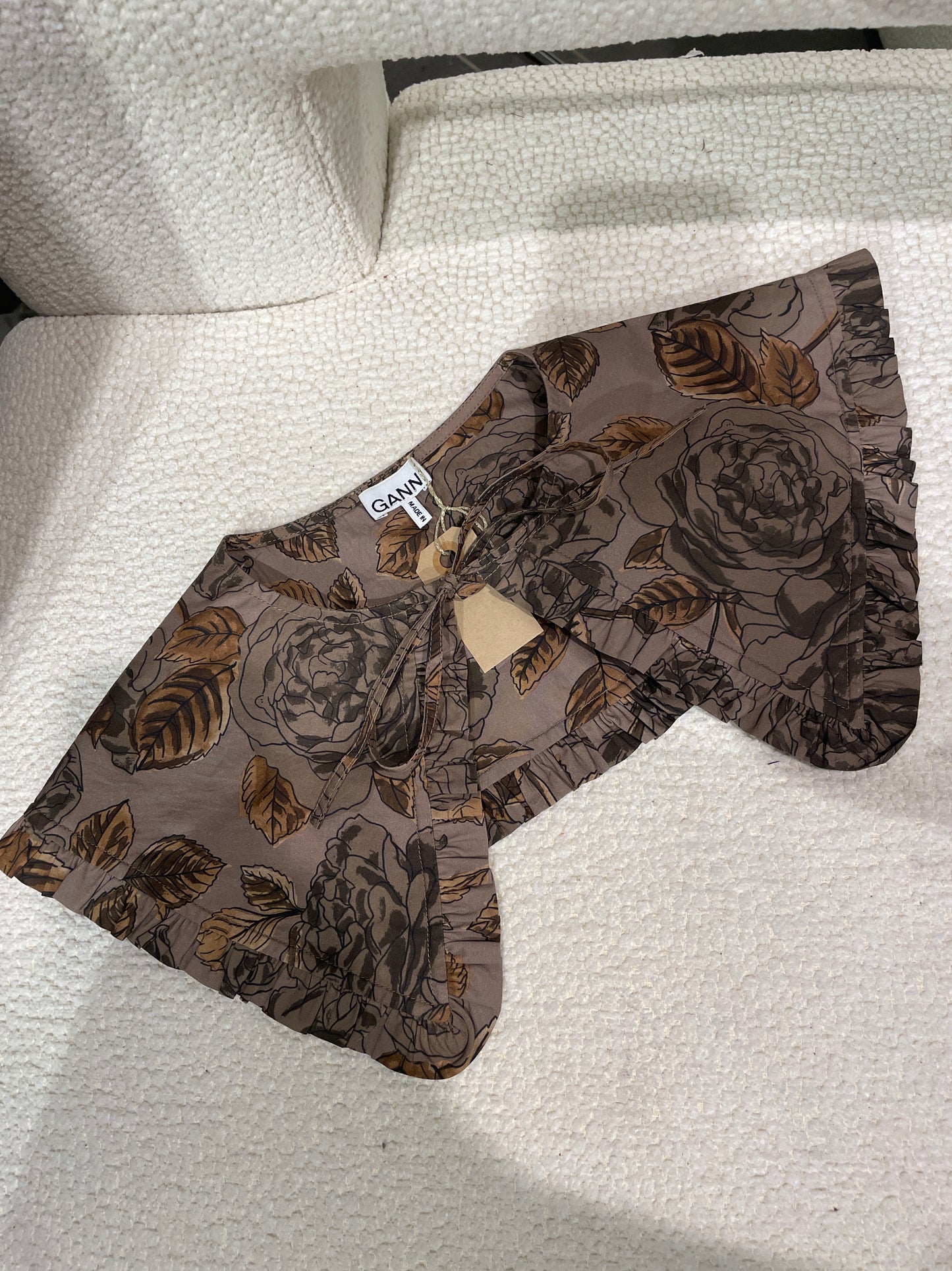 Ganni collar