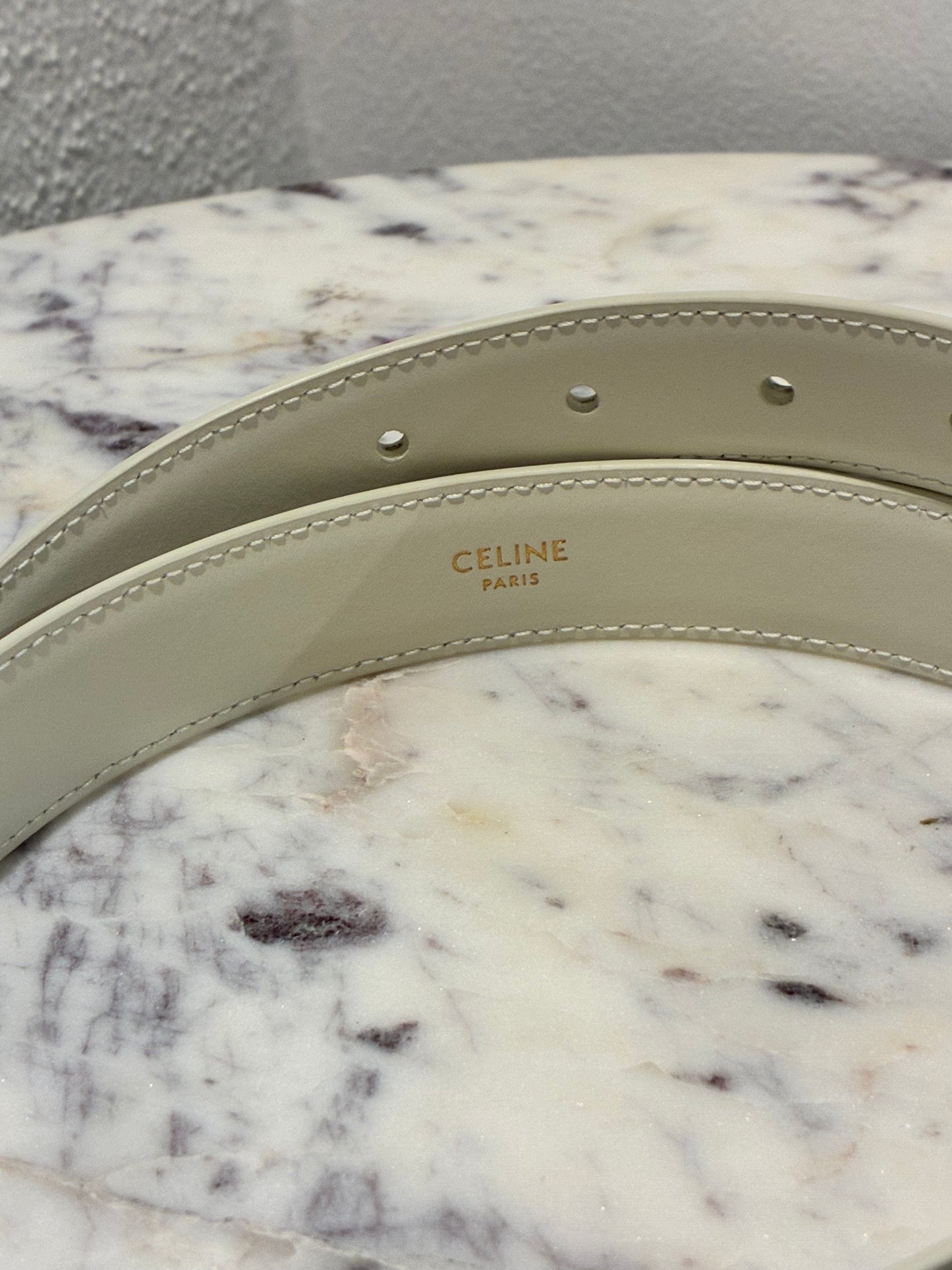 Celine Belt – Triomphe Belt in Cream Leather & Gold Hardware Size 85