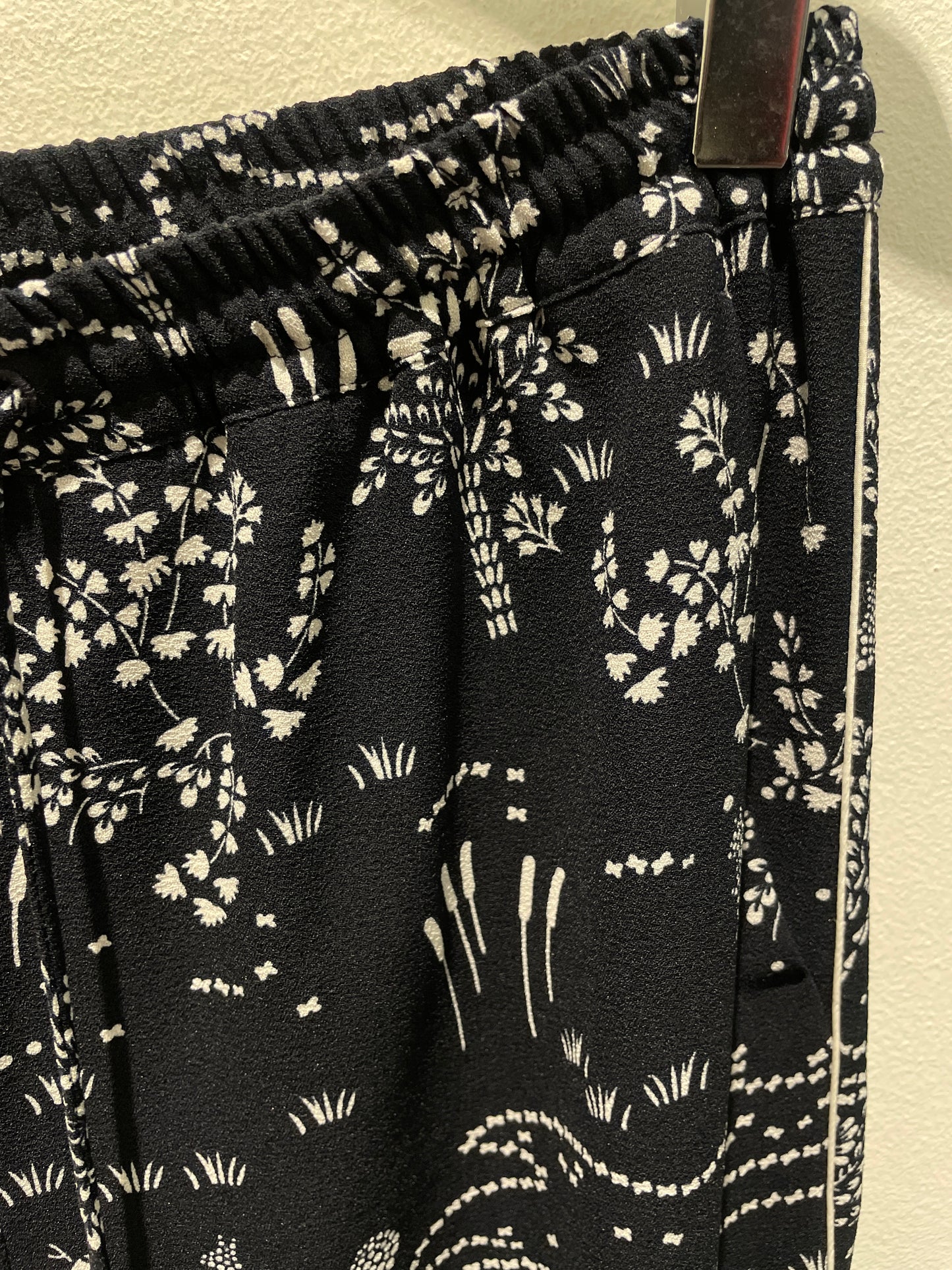 Max Mara -)