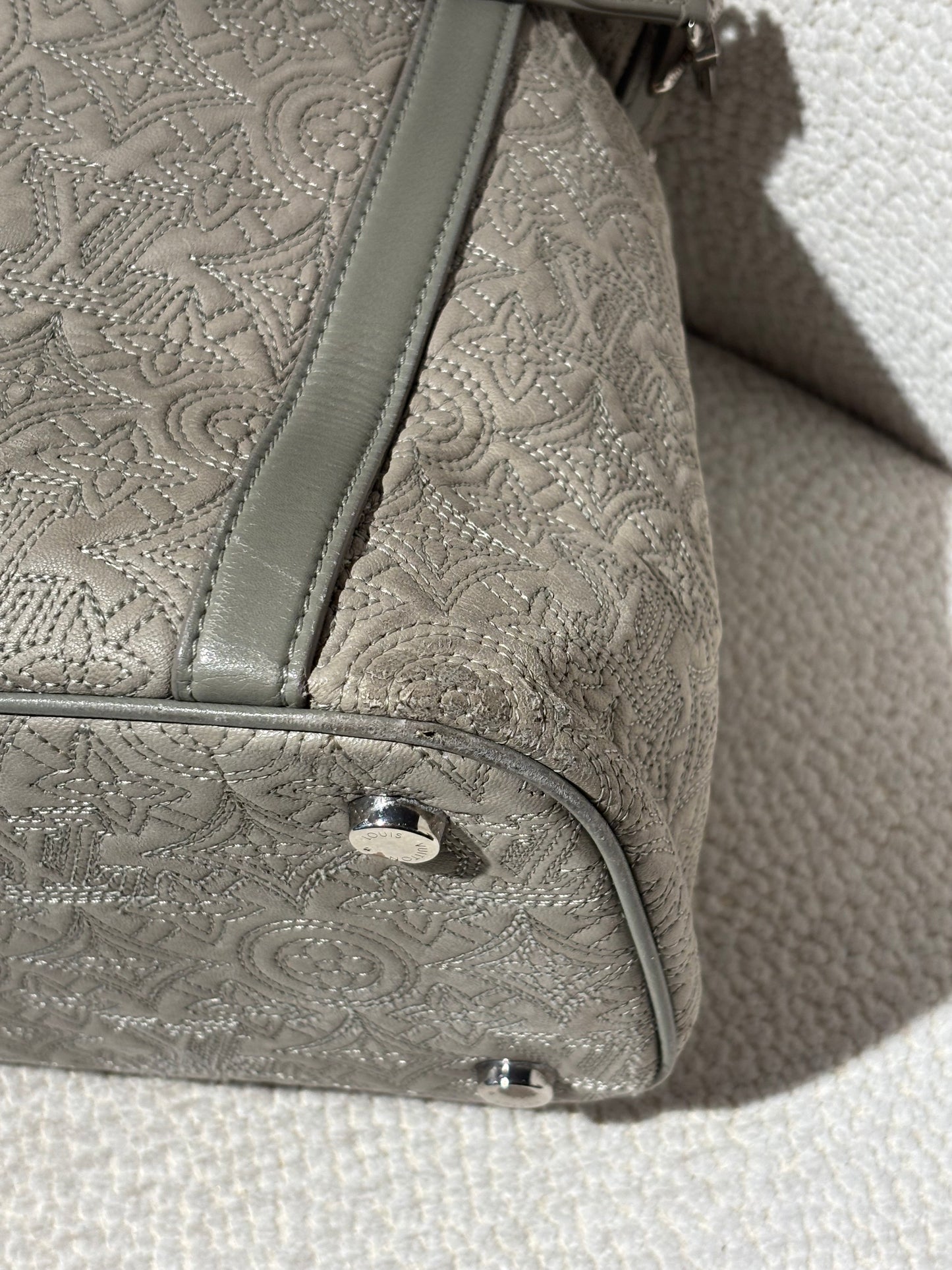 Louis Vuitton Antheia Ixia Bag – Monogram Leather in Grey