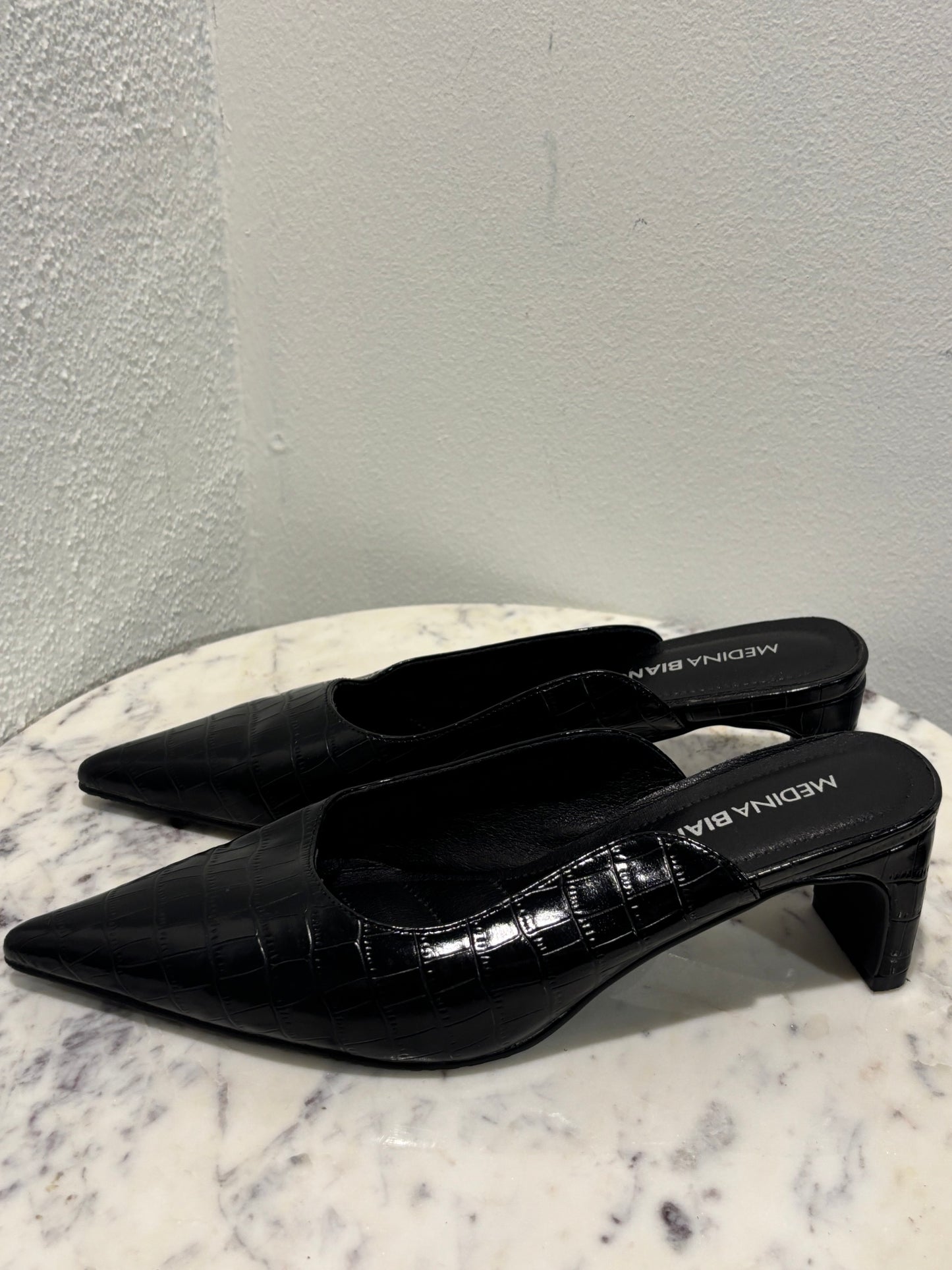 Medina x Bianco - Mules - croco patent leather - black - 40 - Medinas Wardrobe