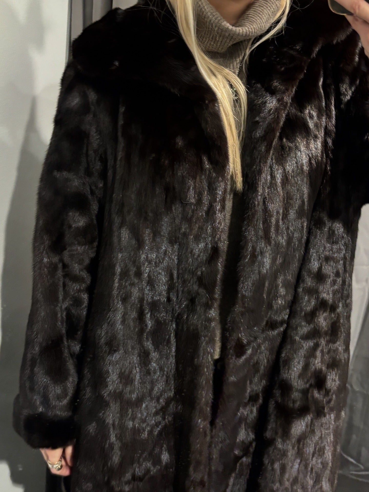Furrier Ole B. Christensen Fur Coat - Mink - Size S-L