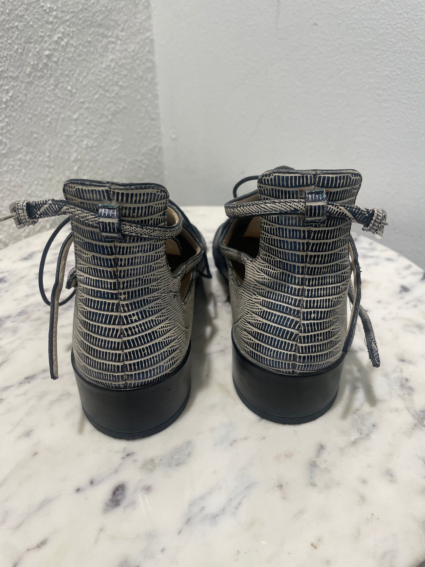 Christian Dior Nomade Cut-Out Oxford Booties - 35