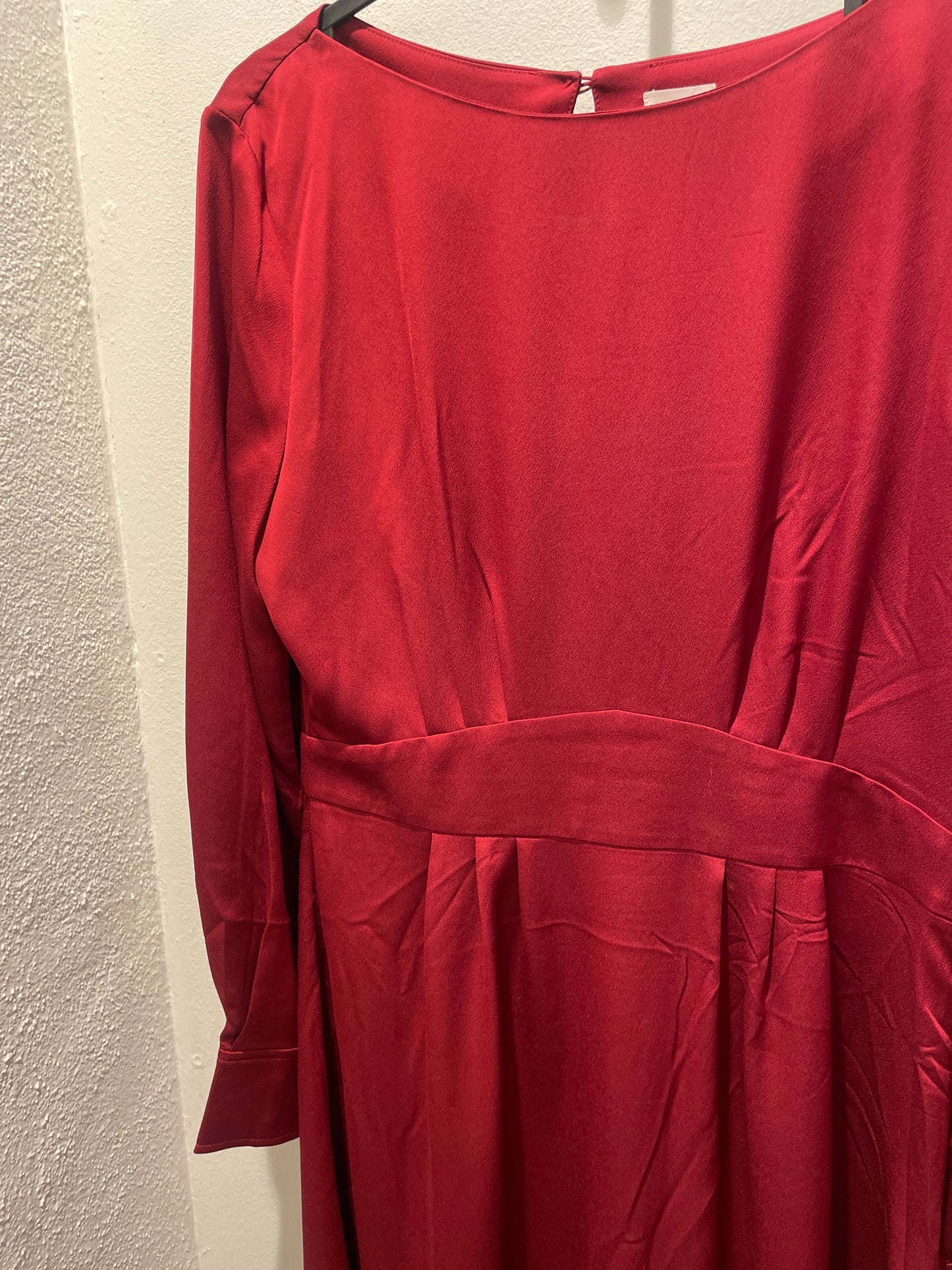Giuliva Heritage x H&M — Tailored Satin Midi Dress (Size EU 40)