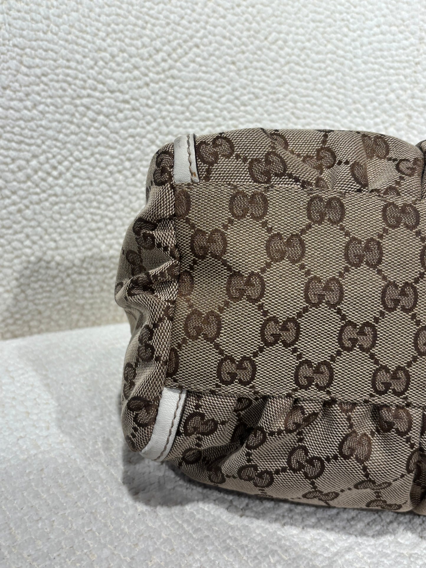 Gucci Abby Bag – Ecru Leather & Beige Monogram