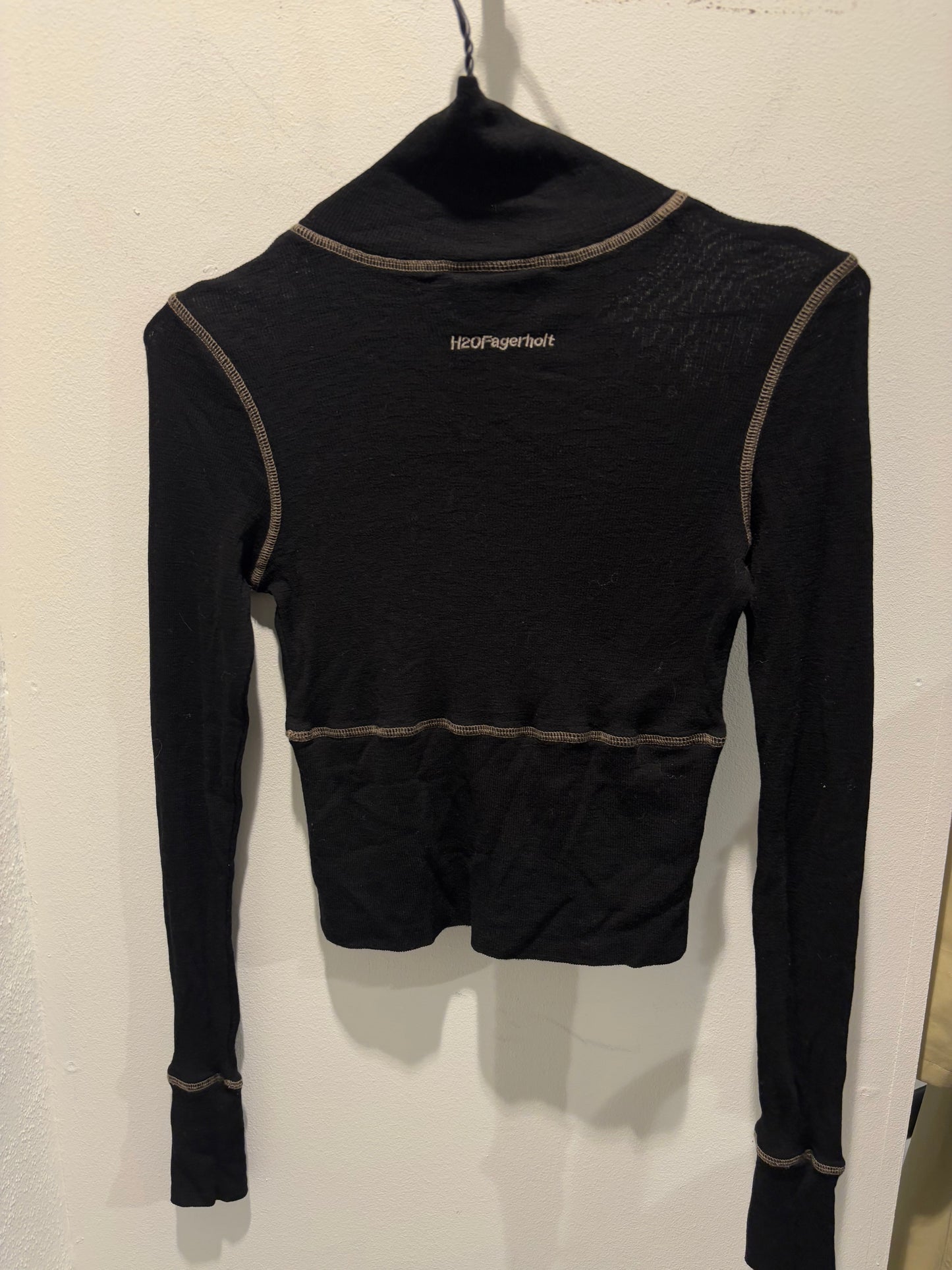 H2O Fagerholt Long Sleeve  - S - Medinas Wardrobe