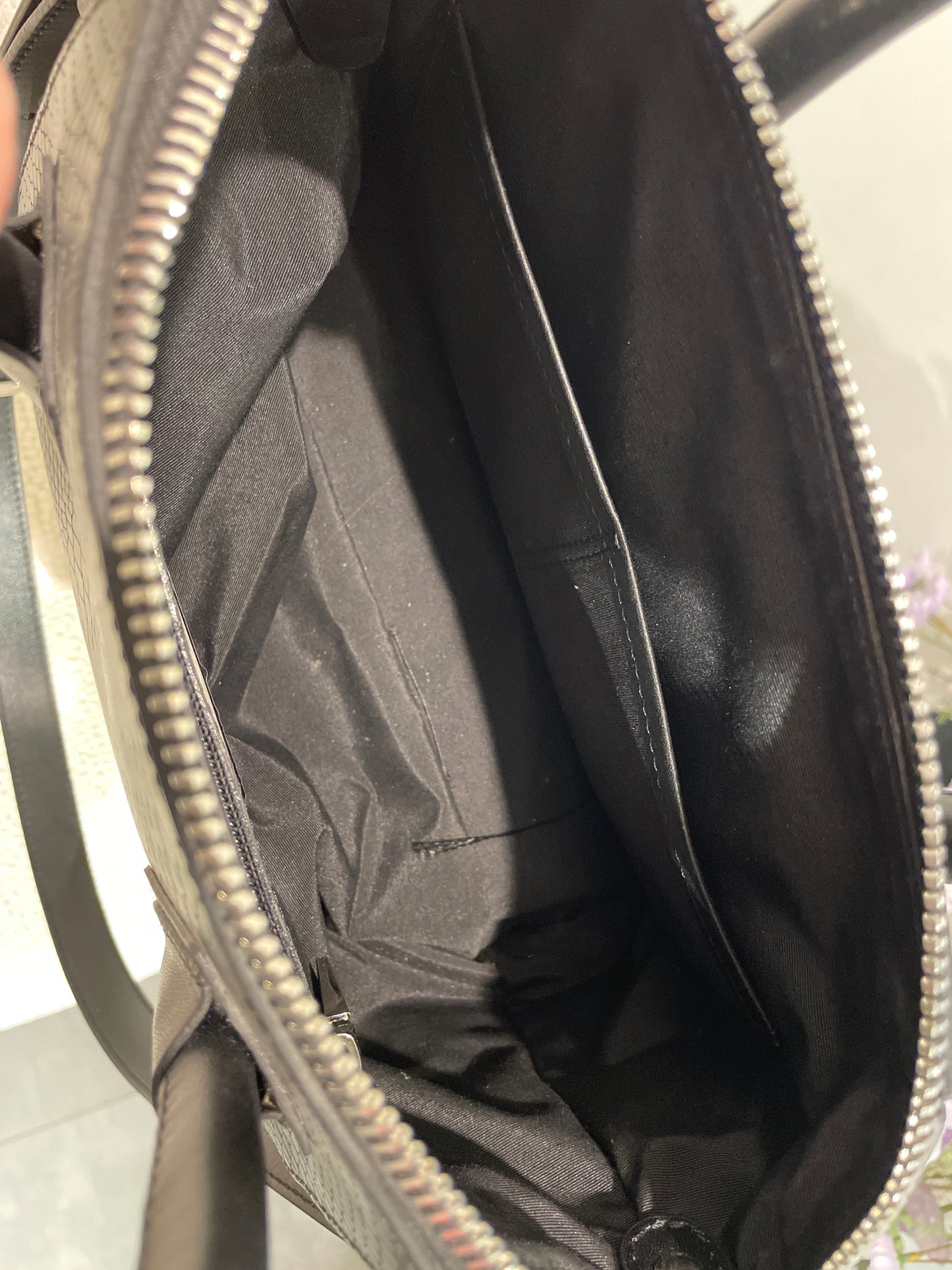Leowulff - Boa Black SIlverbag