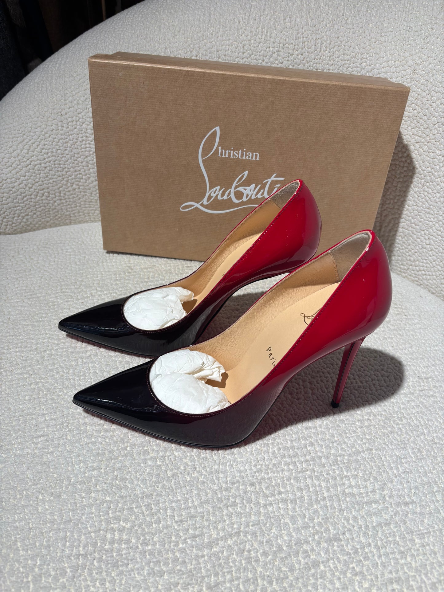 Christian Louboutin Heels – Glossy Ombré effect with Red Soles - EU 40