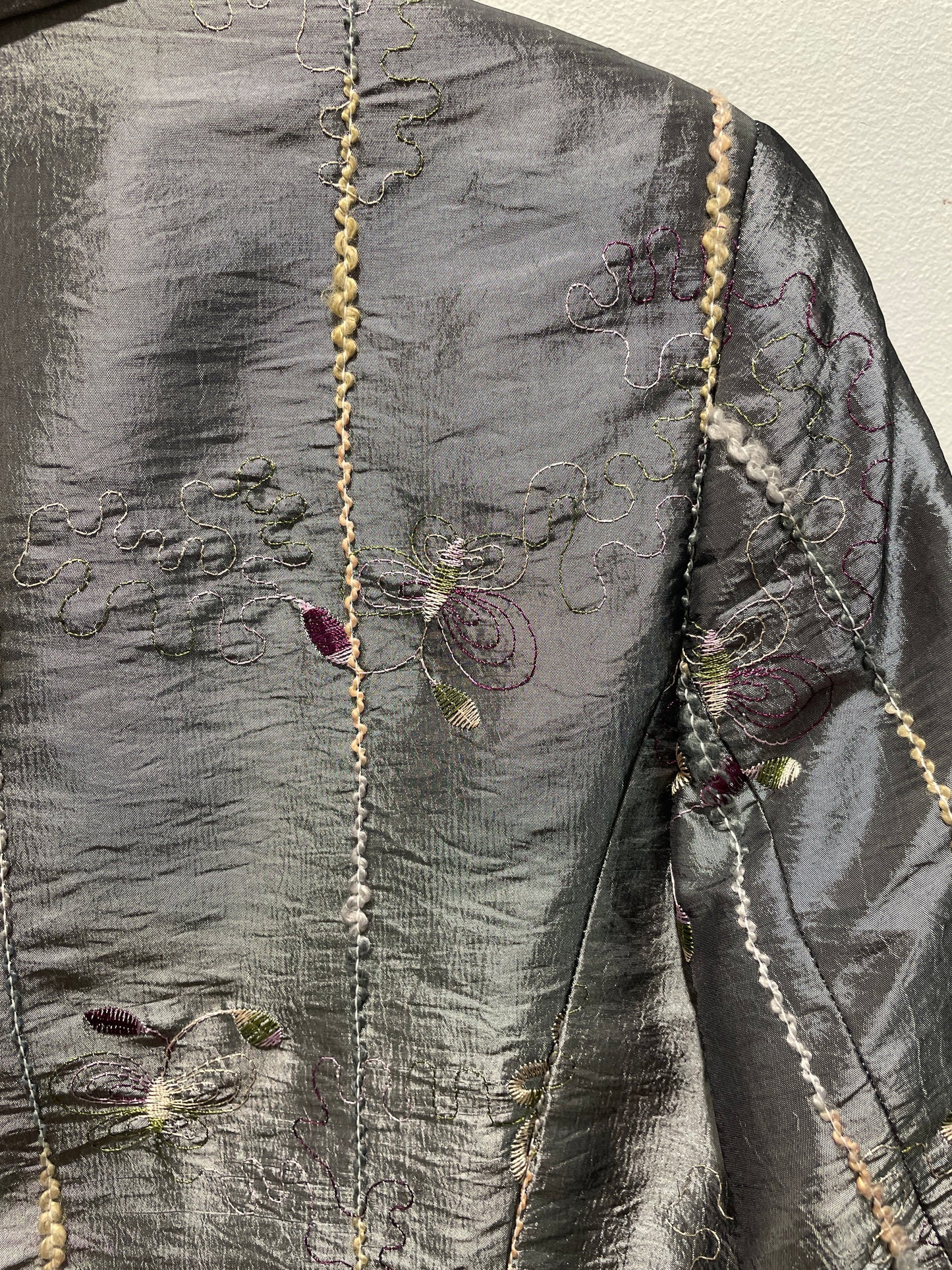 Vintage Lebek Embroidered Silk Blazer Jacket – Metallic Grey / Floral – Boxy fit - EU40