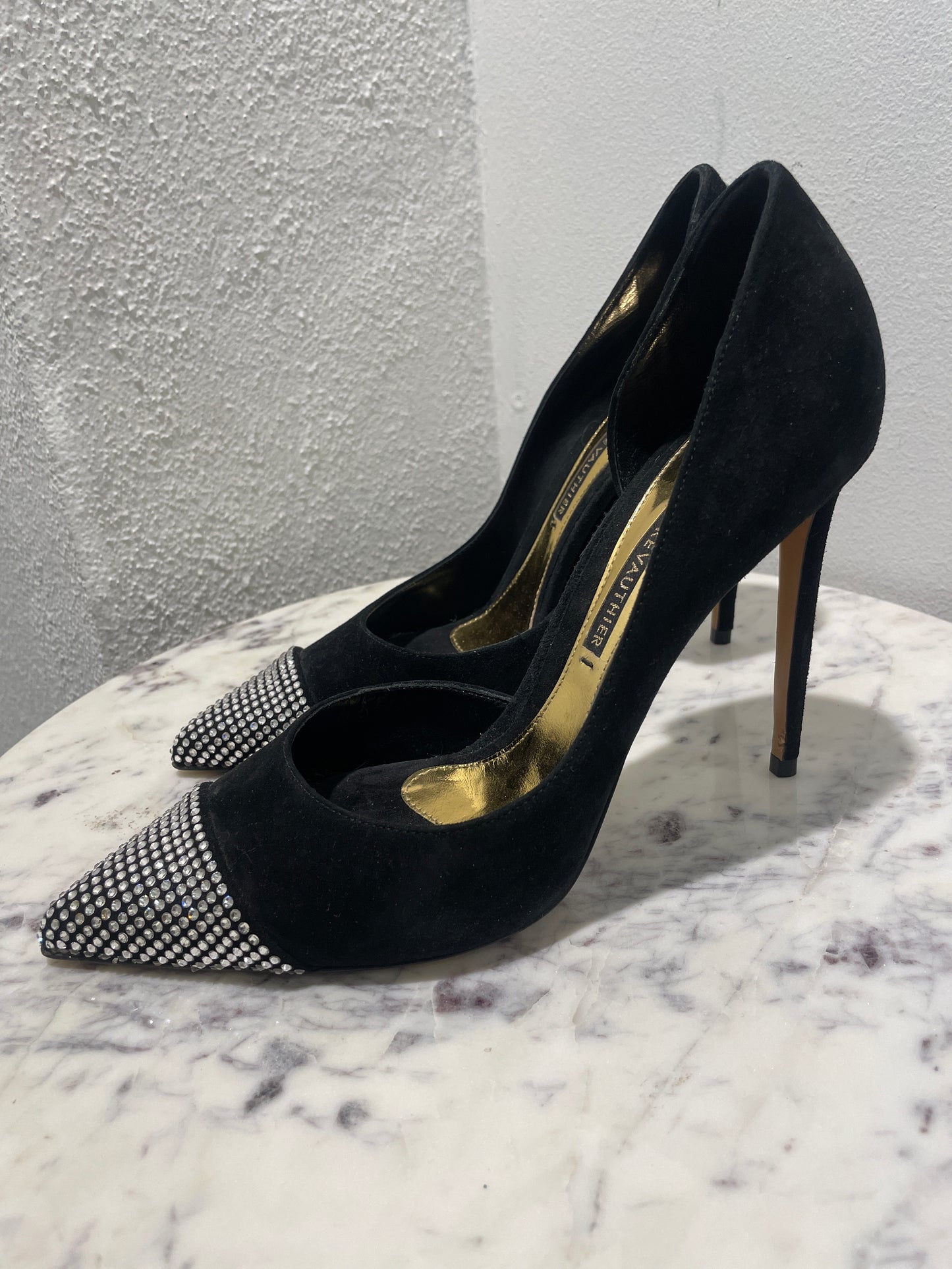 Alexandre Vauthier Black Suede Rhinestone Cap-Toe Pumps - 40