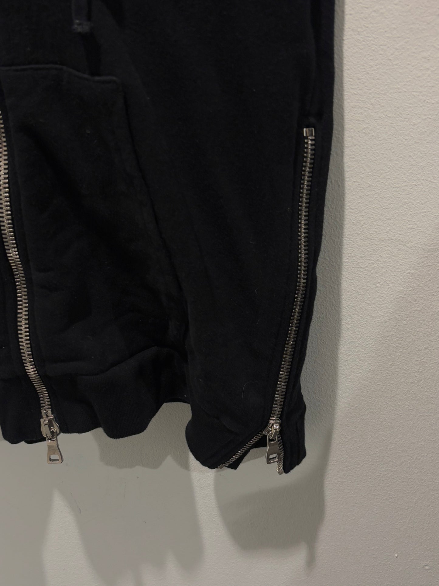 Balmain - top w. zipper - Medinas Wardrobe - M