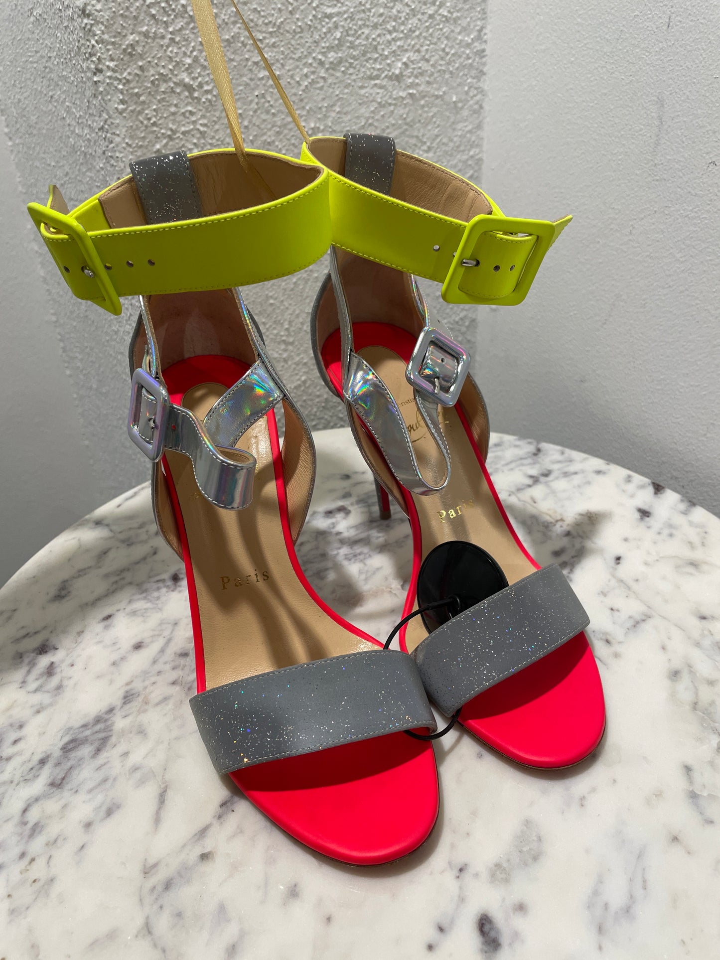 Turn Heads: Christian Louboutin Multipot 100 Sandals - 38