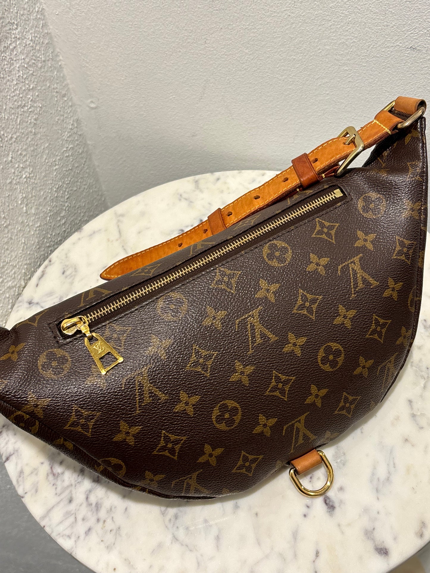 Louis Vuitton Bumbag - Monogram Leather