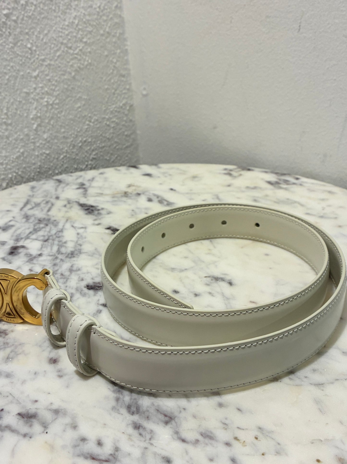 Celine Belt – Triomphe Belt in Cream Leather & Gold Hardware Size 85