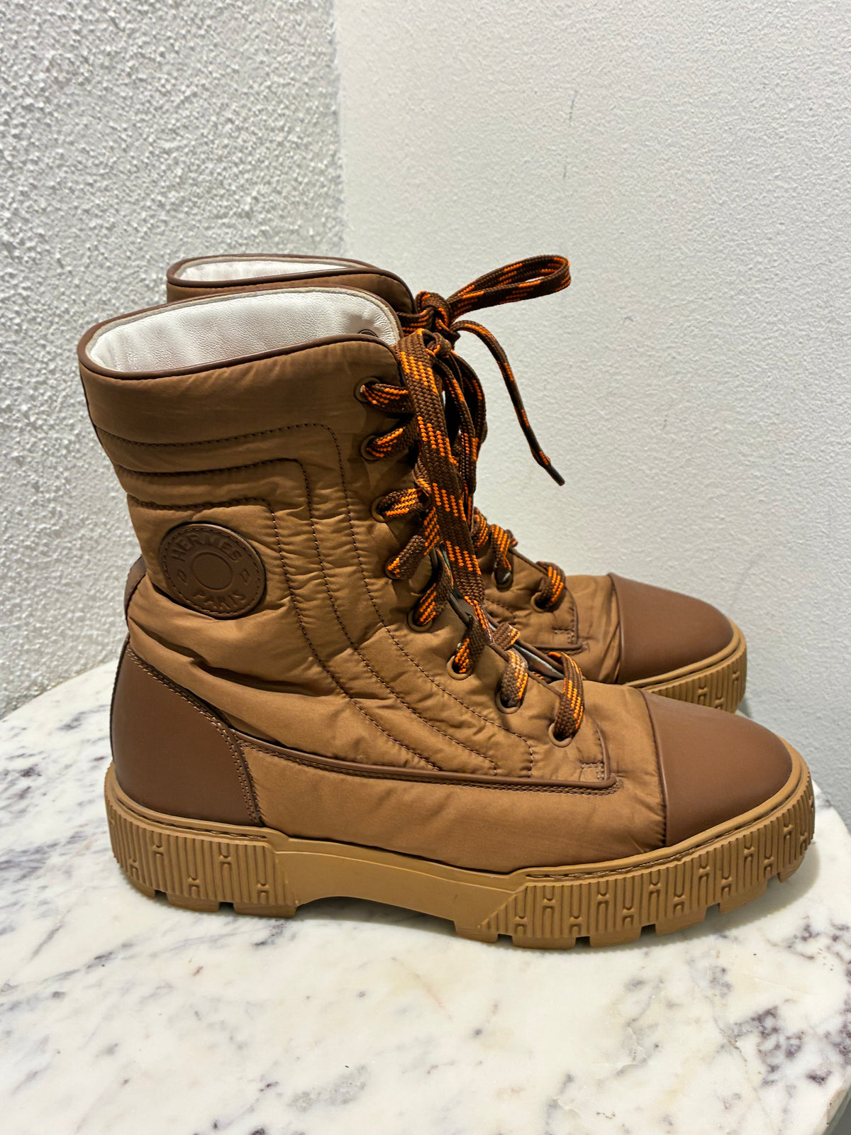 Hermès Boots – Caramel/Brown Calfskin & Parachute Fabric – EU 39