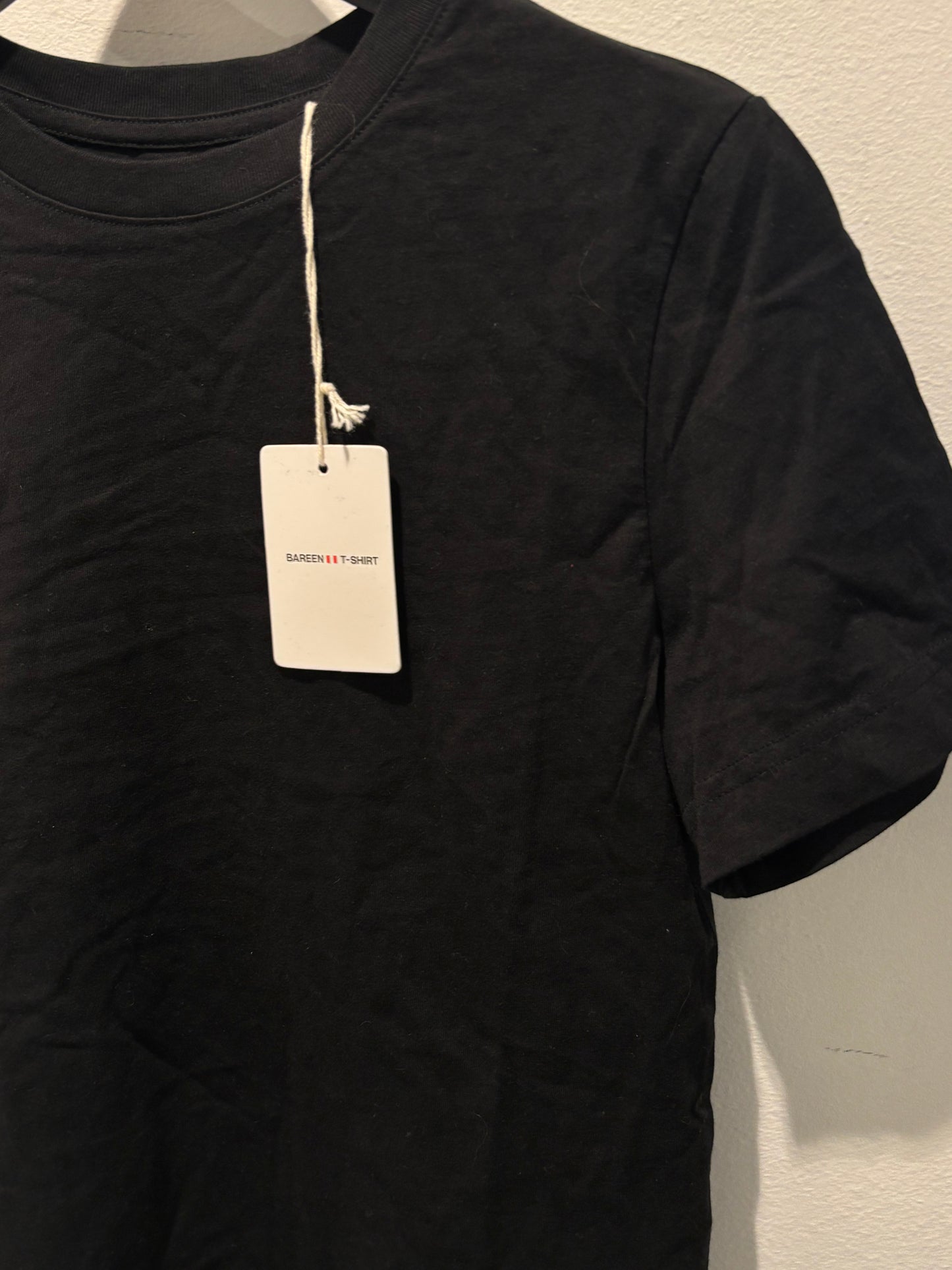 Bareen - Tee - Black - Medinas Wardrobe - S