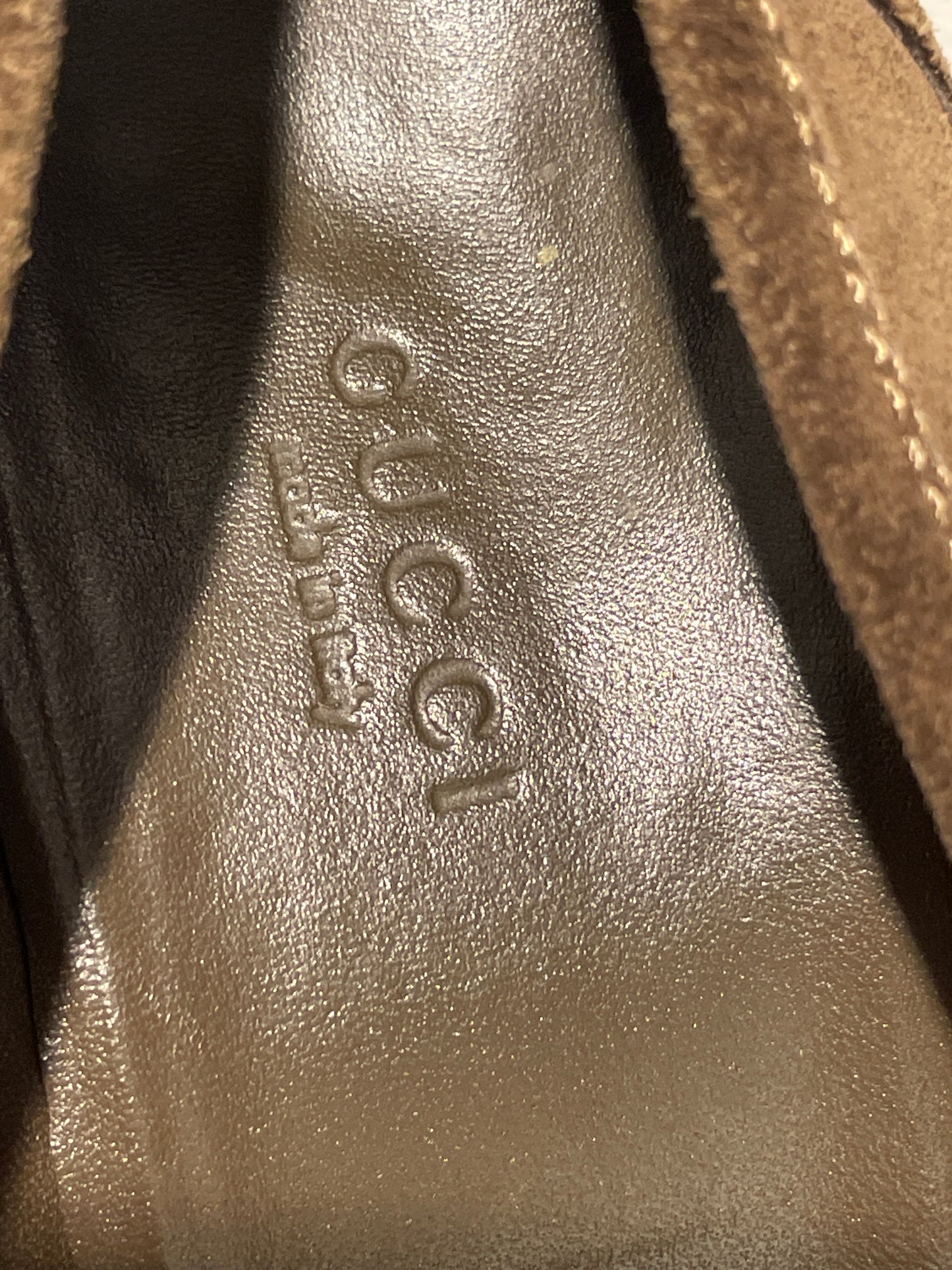 Gucci Vintage Horsebit Suede Pumps – Size EU 40C / Dark Brown