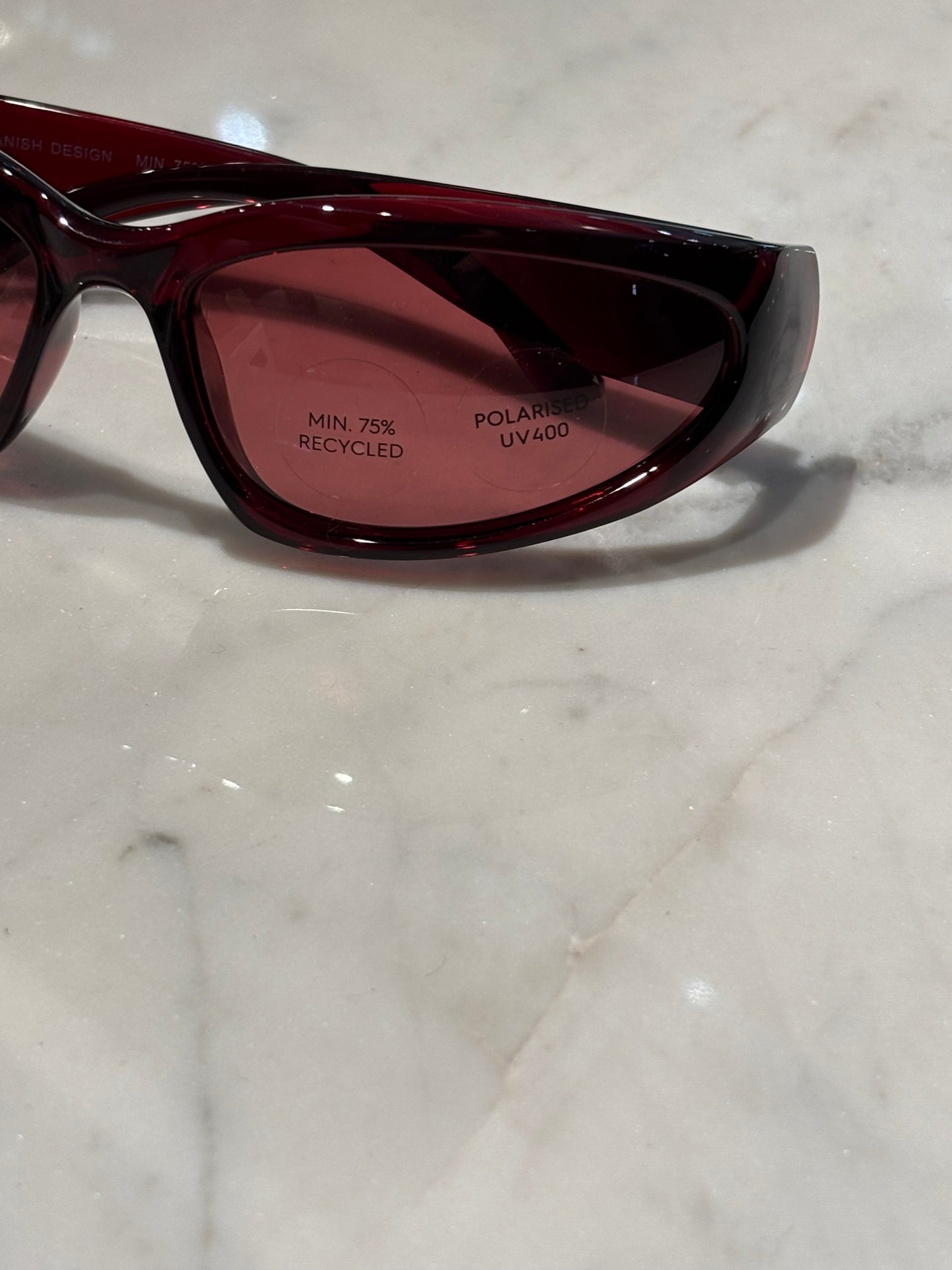 Pilgrim - Sunglasses - Burgundy - Medinas Wardrobe