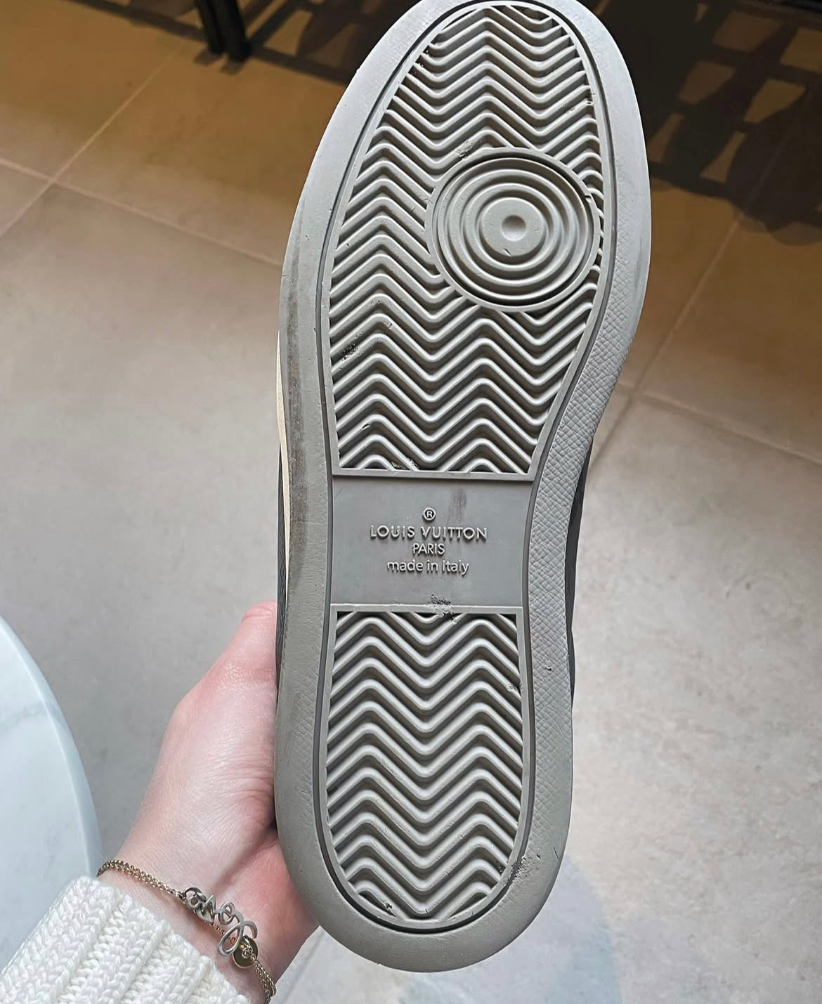 Louis Vuitton monogram sneaks - Herre - 43