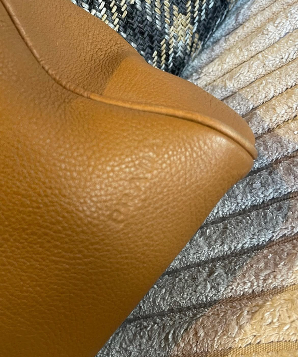 Prada taske