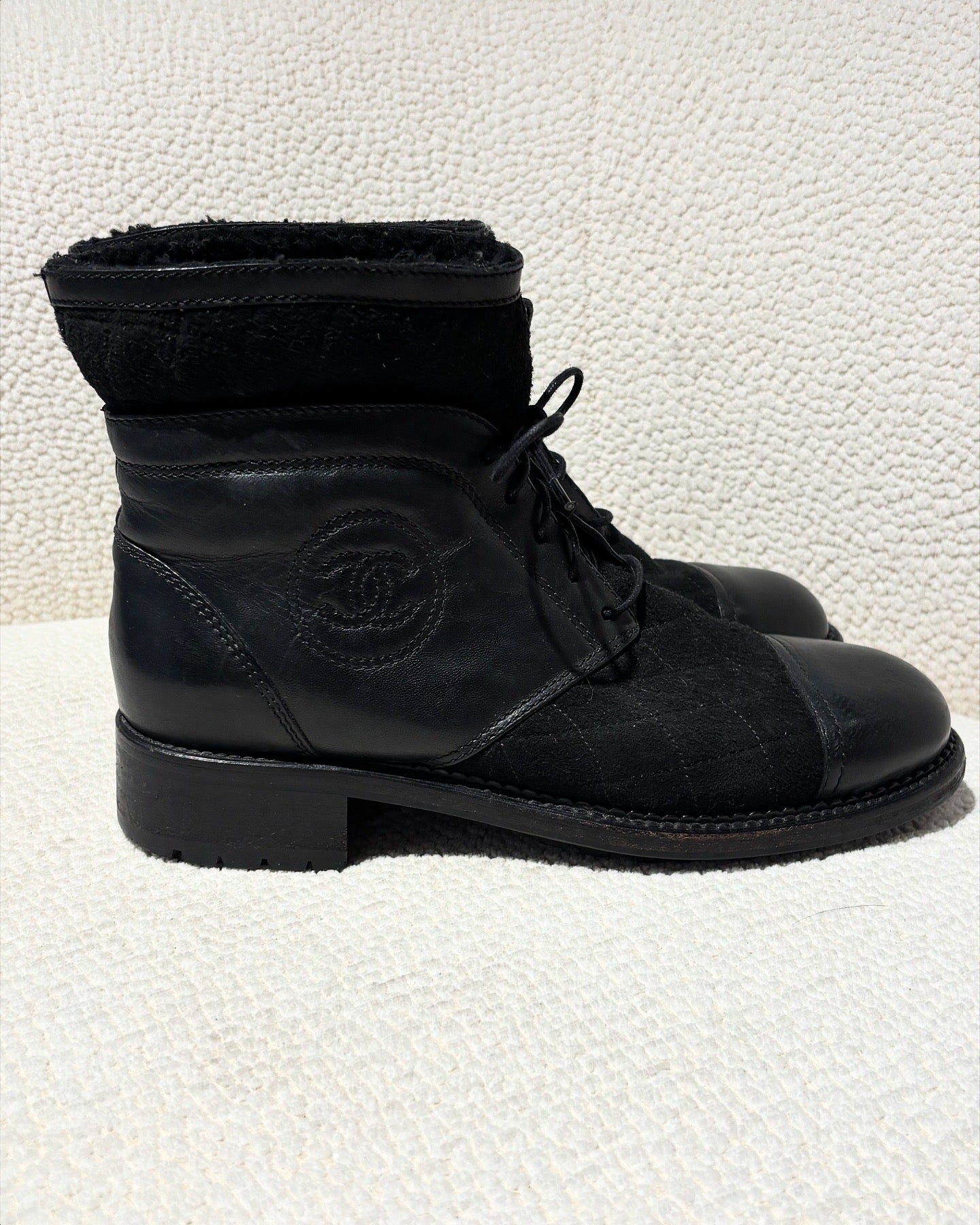 Chanel Combat Boots – Black Calfskin with Suede Details – EU 39