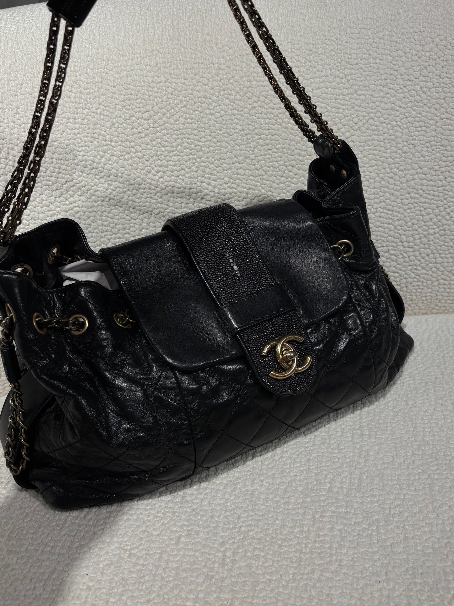 Chanel Stingray Bindi CC Accordion Tote – Black Calfskin & Gold Hardware