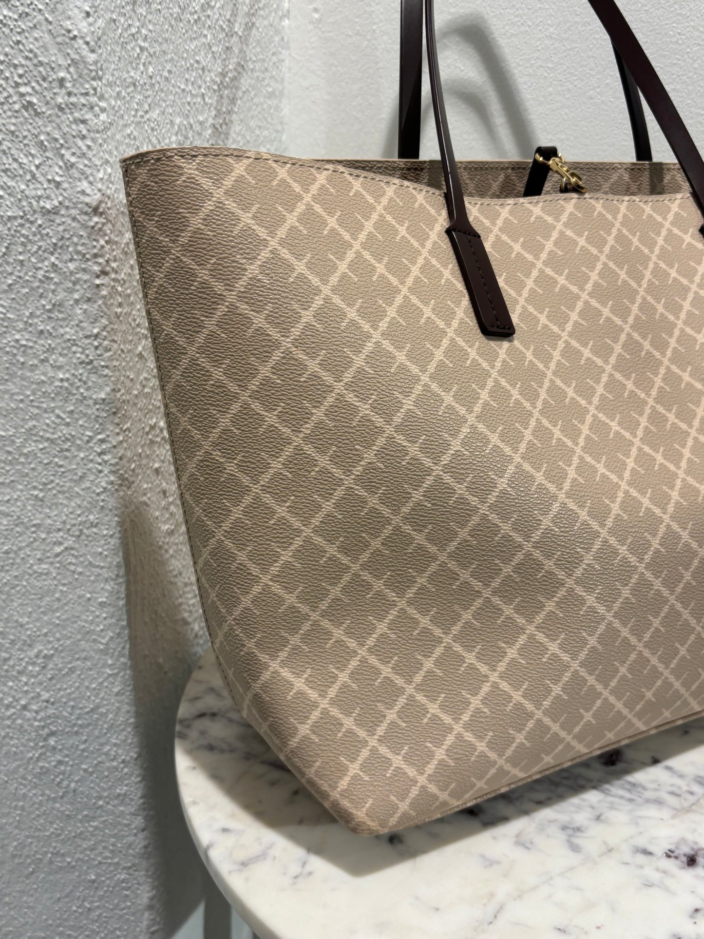 Malene Birger - Tote - Beige Monogram - Medinas Wardrobe
