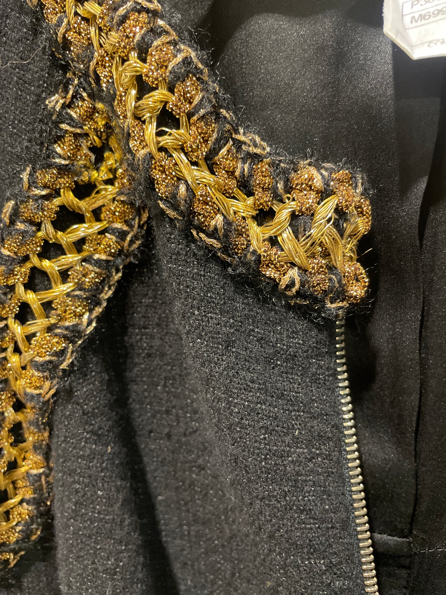 Chanel –  Boucle dress / jacket - black & gold - EU 44