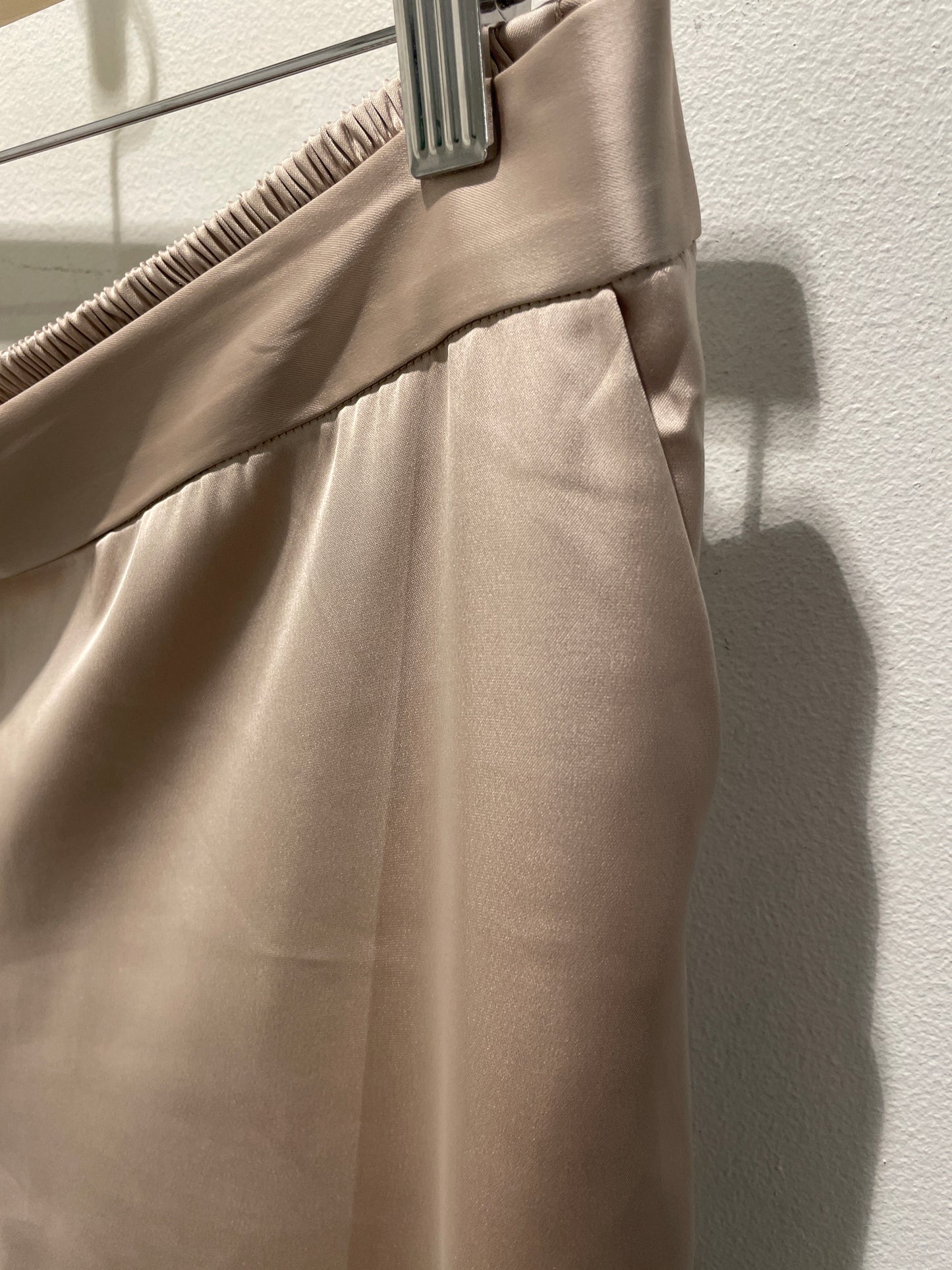 Karmamia Satin Pants  - Sand / beige - XL