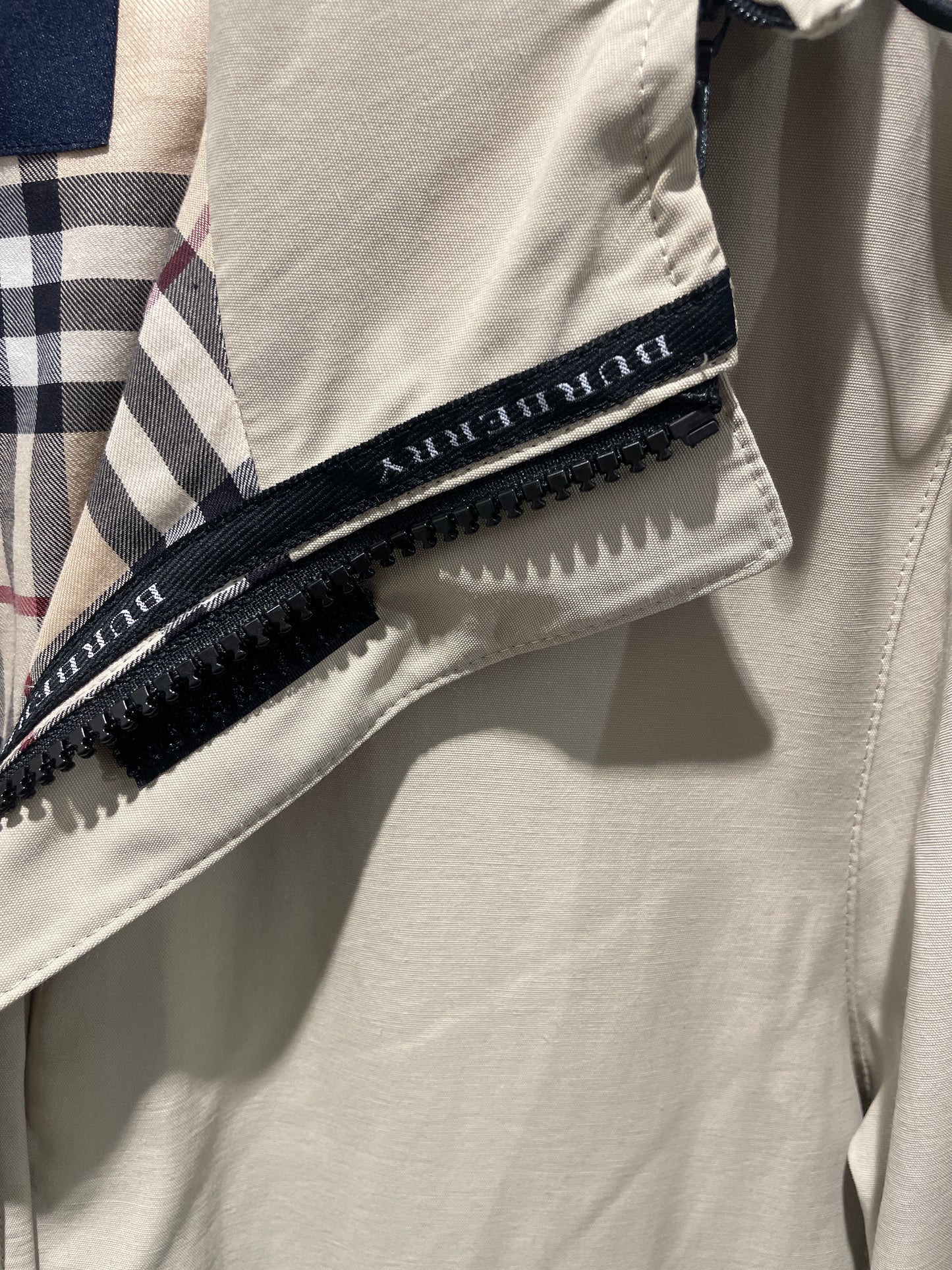 Burberry jacket - S-L - unisex