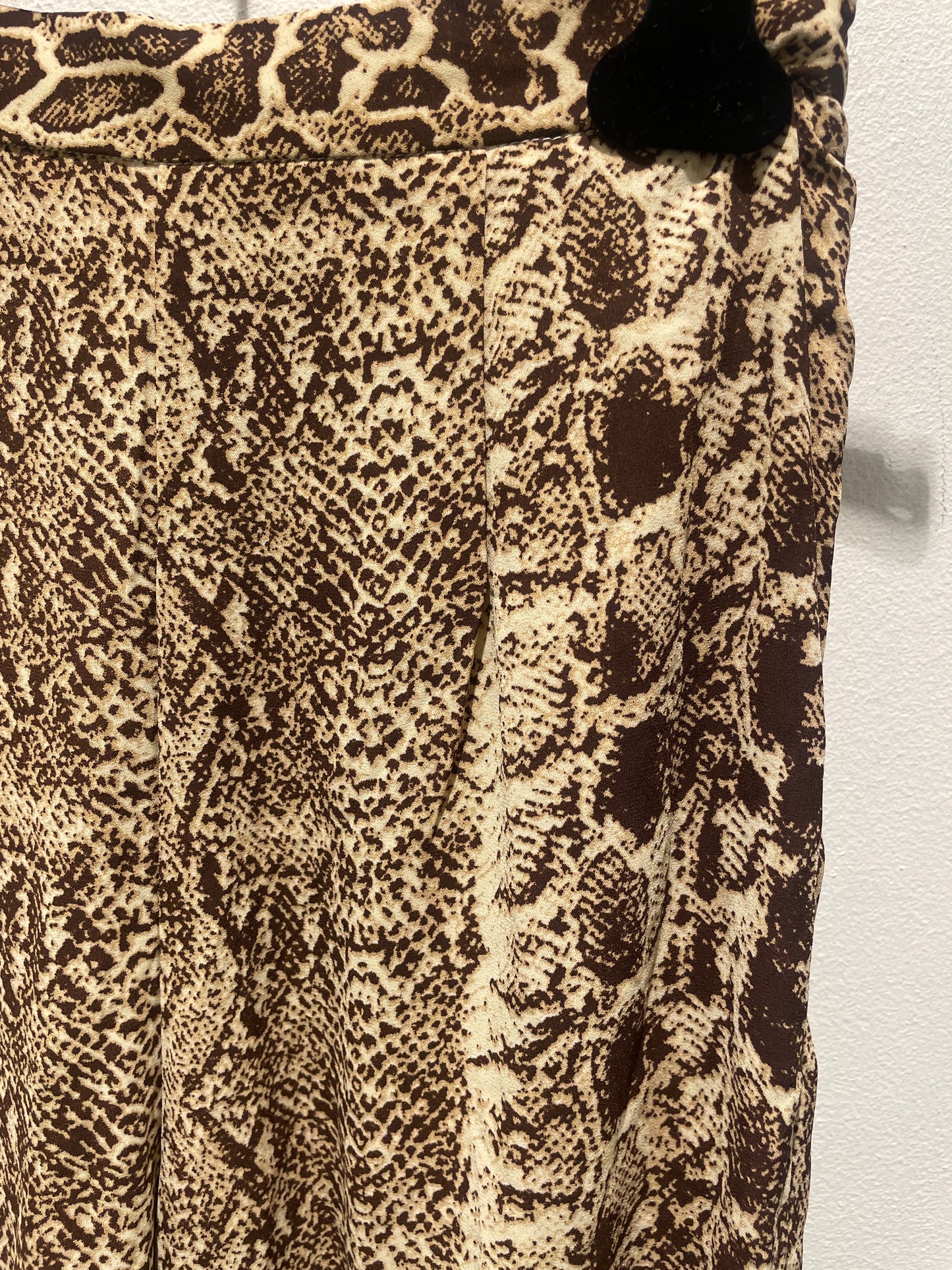 Pretty Little Thing - Pants - Snakeprint - EU34 - Medinas Wardrobe