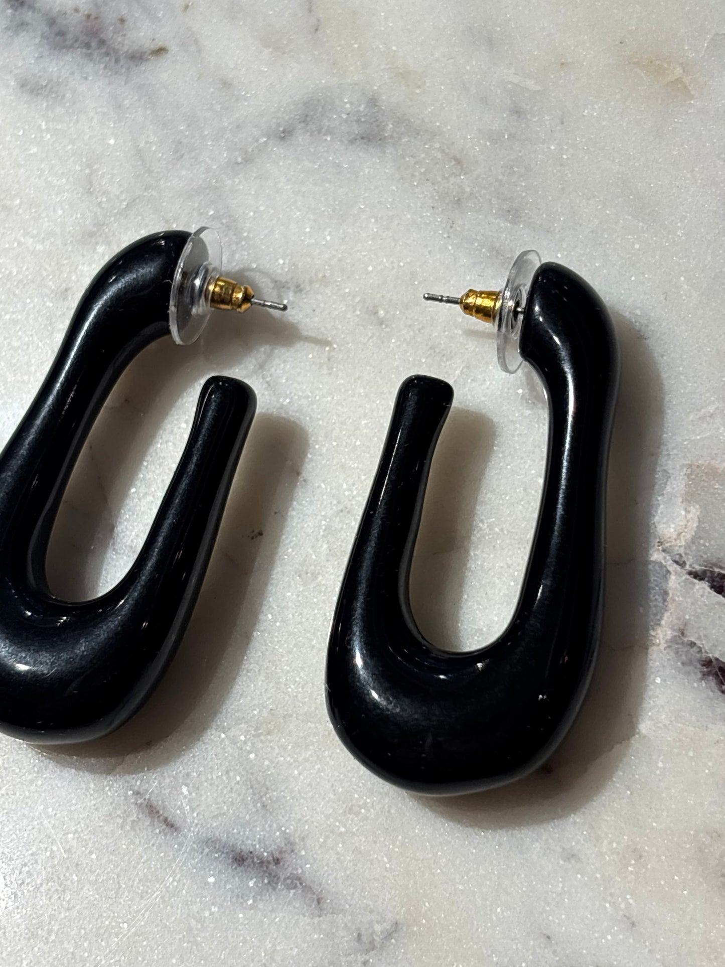 Pilgrim - Earrings - Black - Oblong - Medinas Wardrobe
