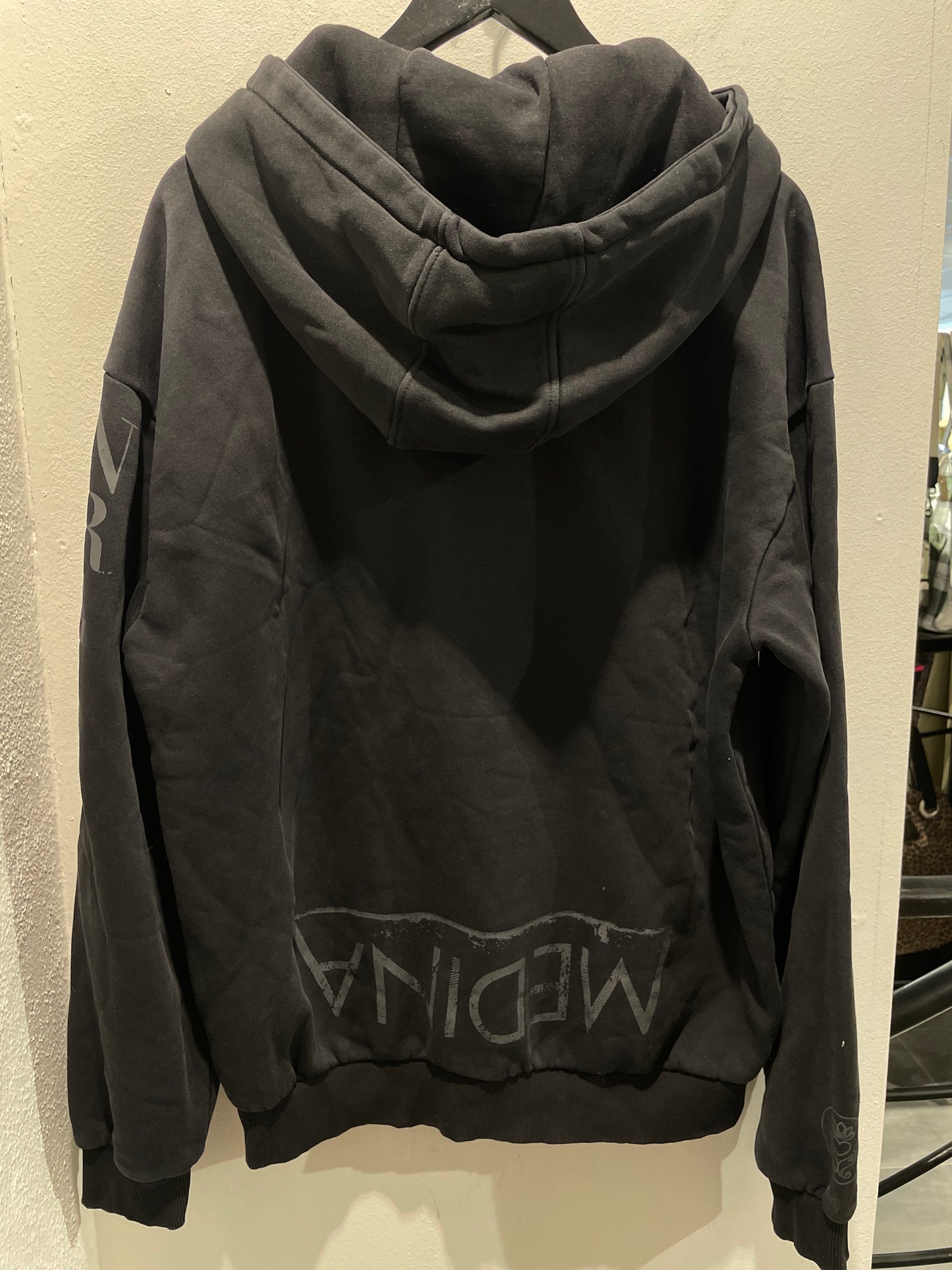 KUN FOR MIG - Hoodie - black w. grey - Medinas Wardrobe - M