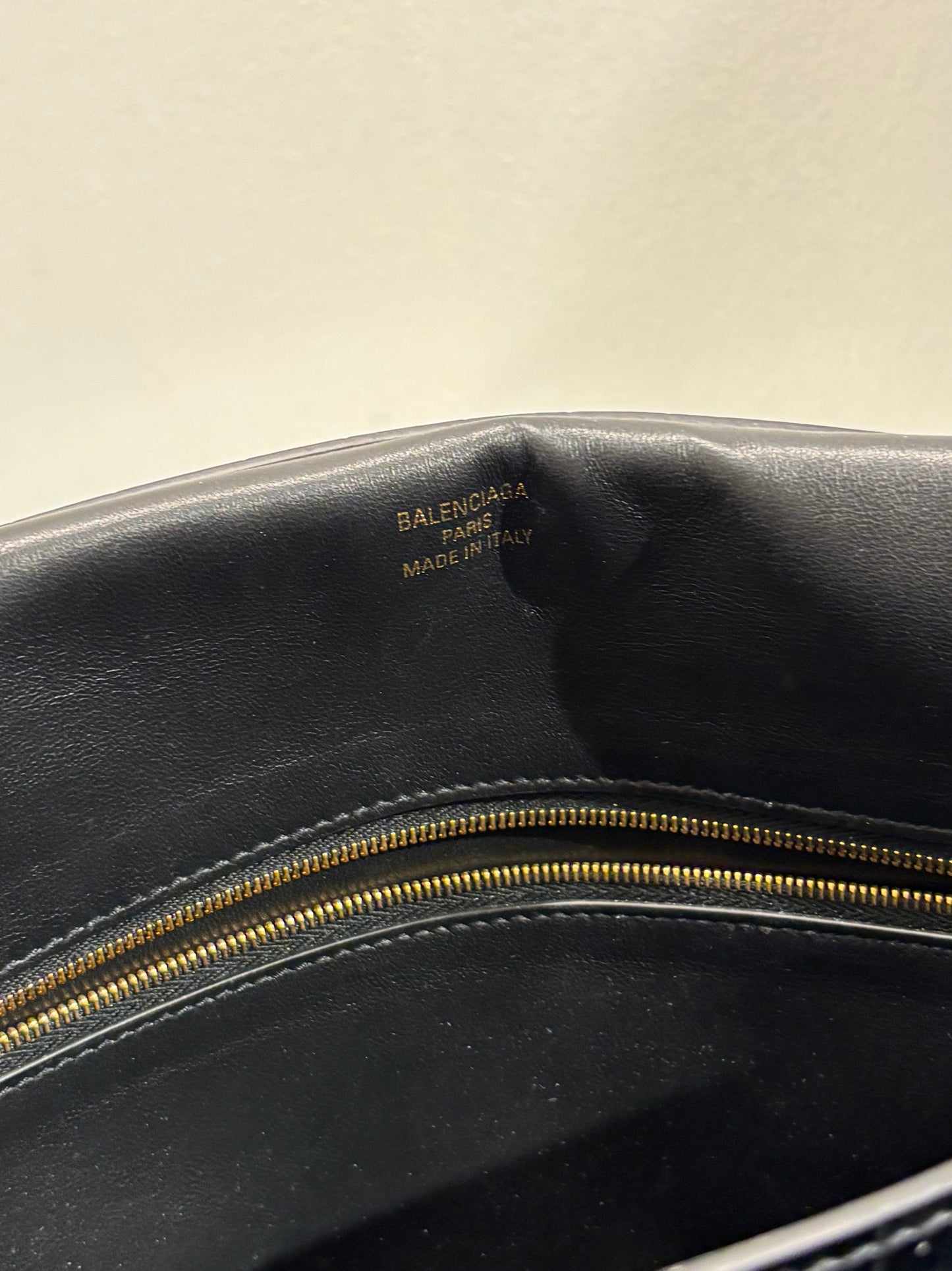 Balenciaga - Rodeo Croco Large Shoulderbag - Medinas Wardrobe