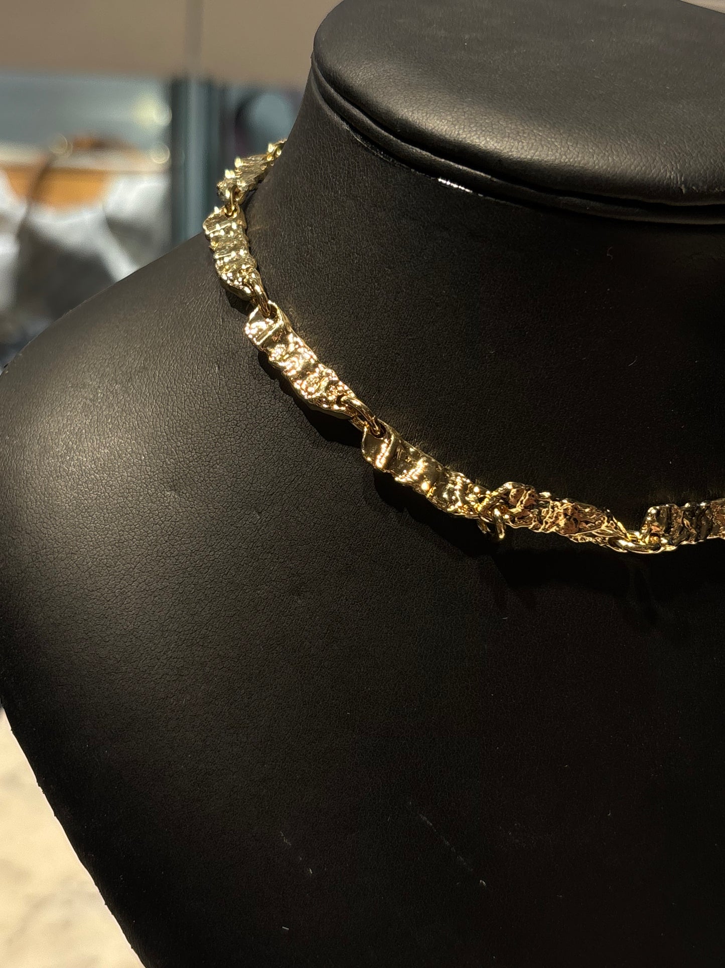 Pilgrim - Necklace - Gold Hammered S - Medinas Wardrobe