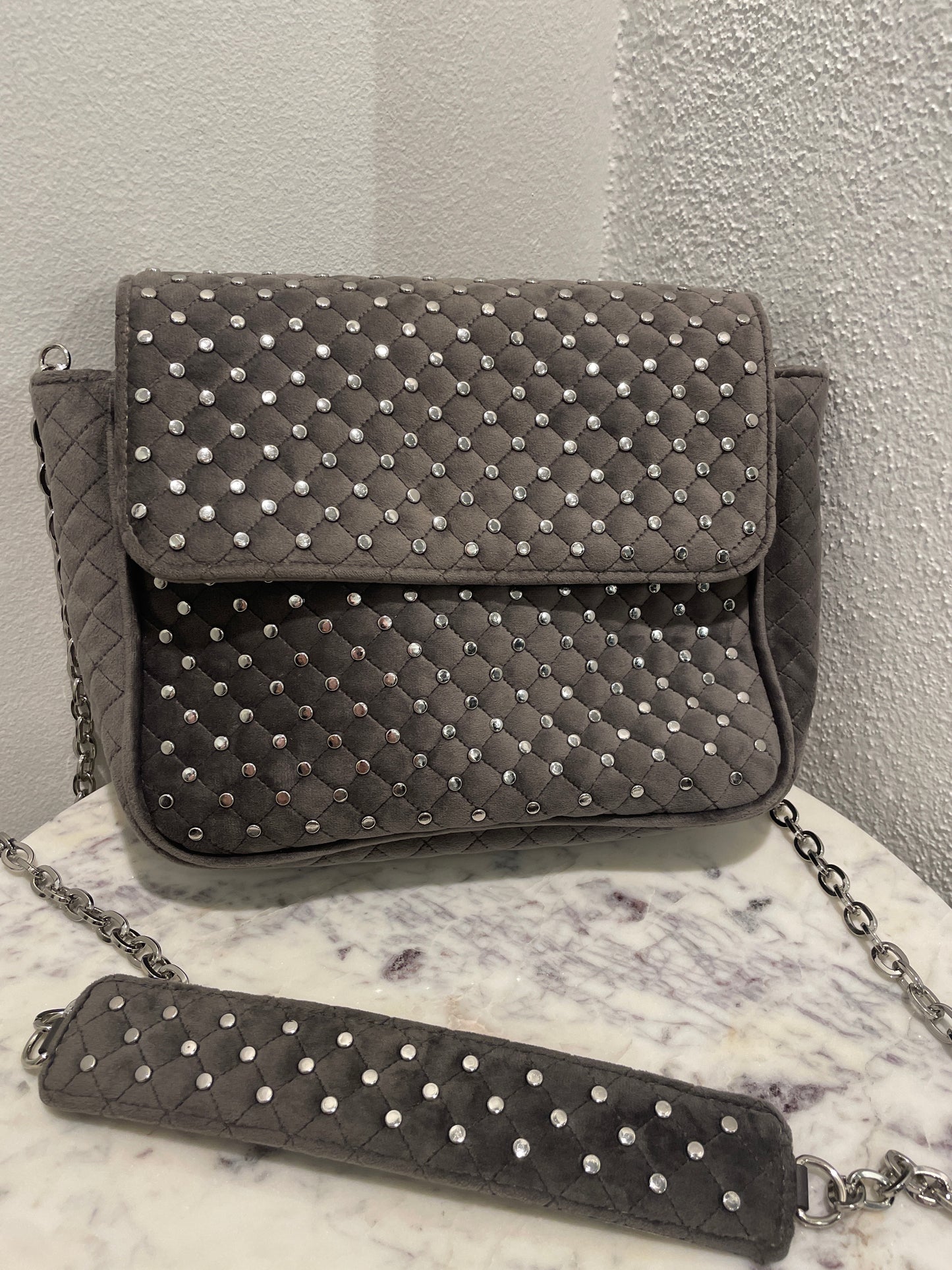 Day - Grey Studded Crossbody Bag - 27x22x8 cm