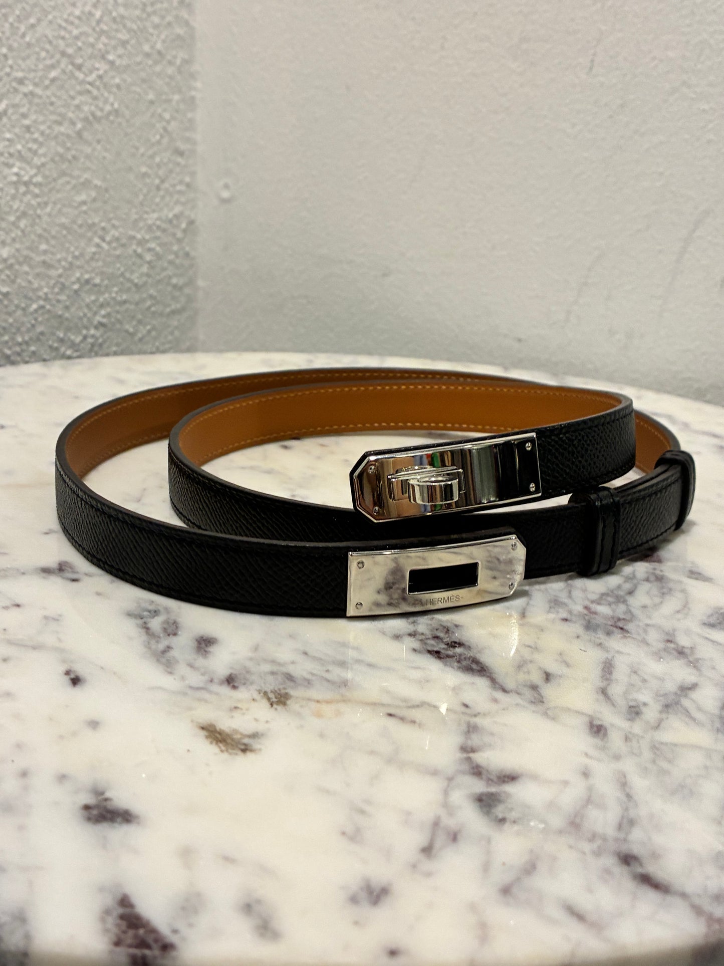 Hermès Kelly 18 Belt – Black Epsom Leather & Palladium Hardware - Medina’s Wardrobe