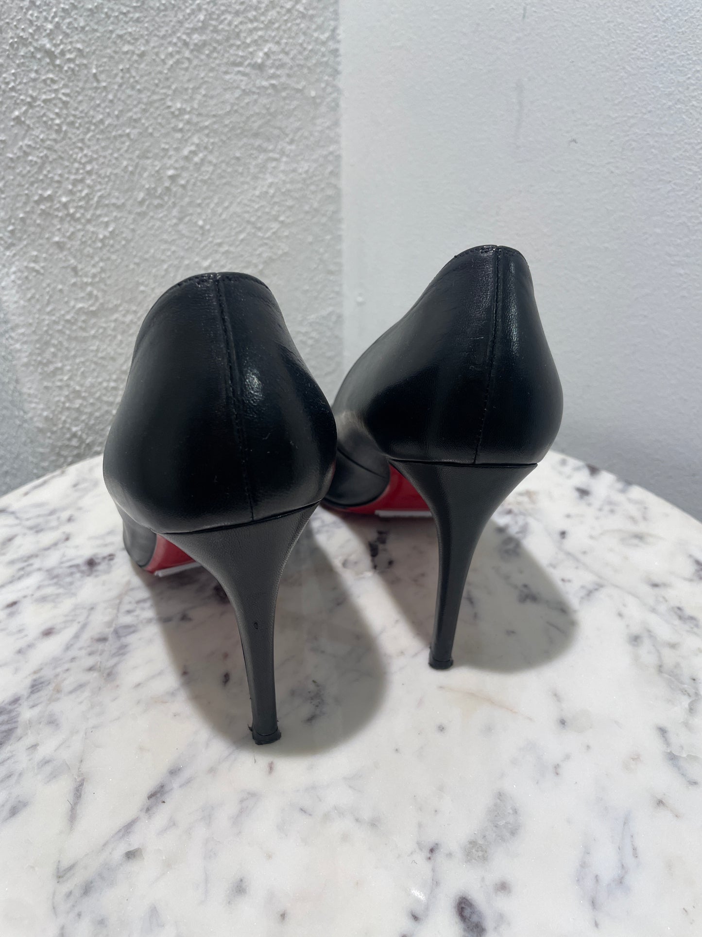 Christian Louboutin Pigalle 85 Black Leather Pumps  – 41