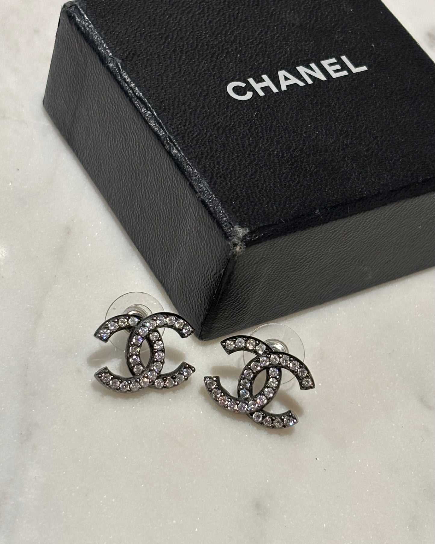 Chanel Earrings - Classic CC - Dark