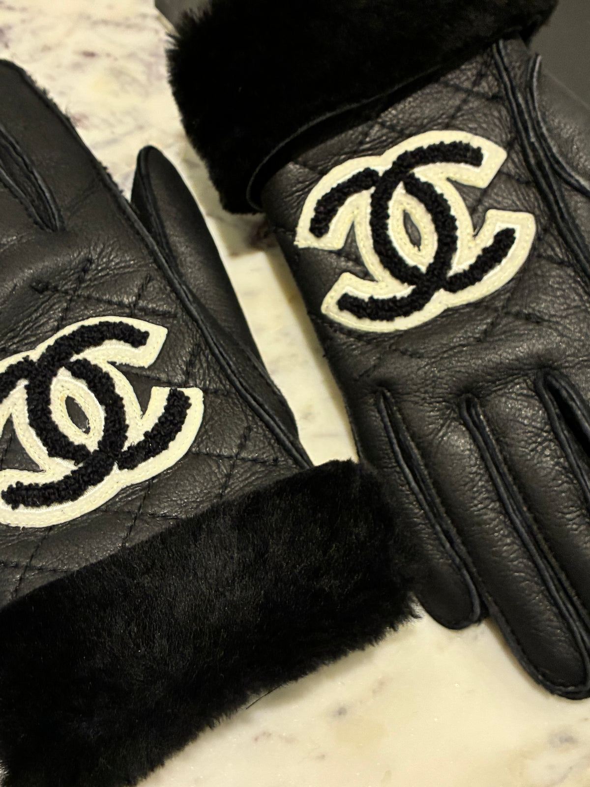 Chanel Gloves – Black Lambskin - Size 7